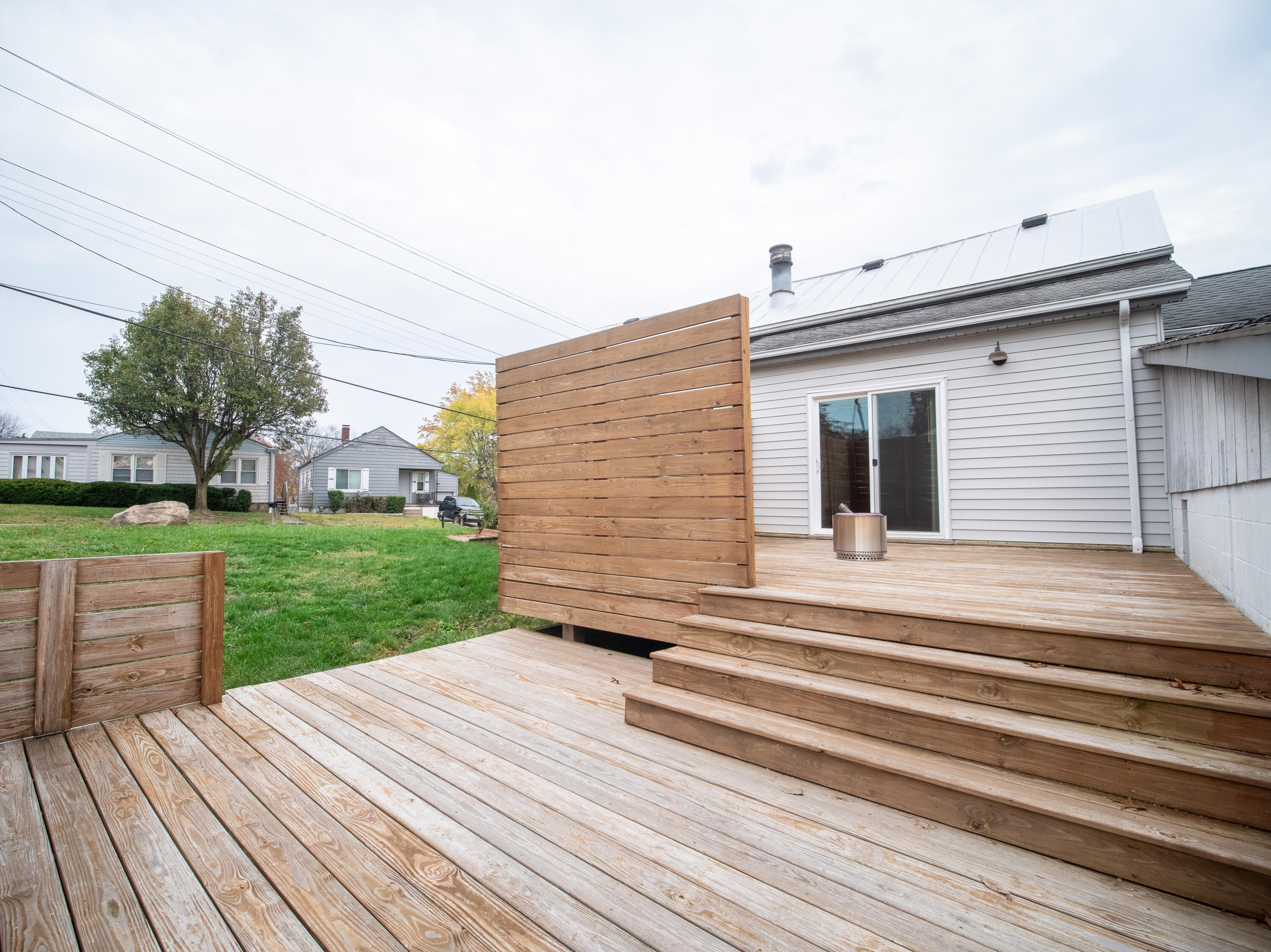 635 Western Reserve Road