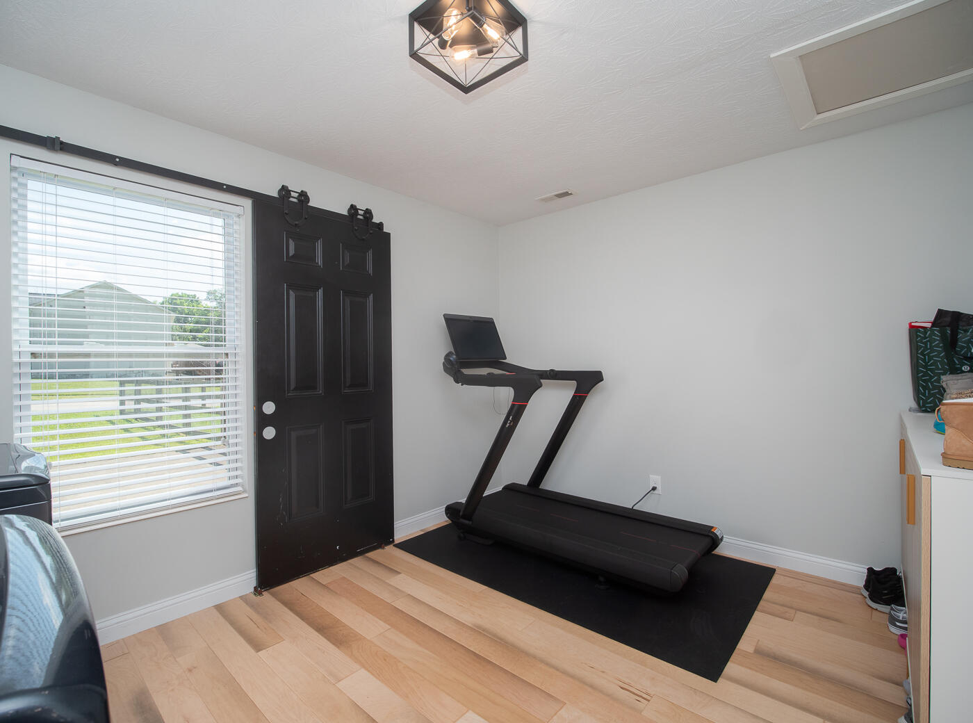 1014 Cherryknoll Court