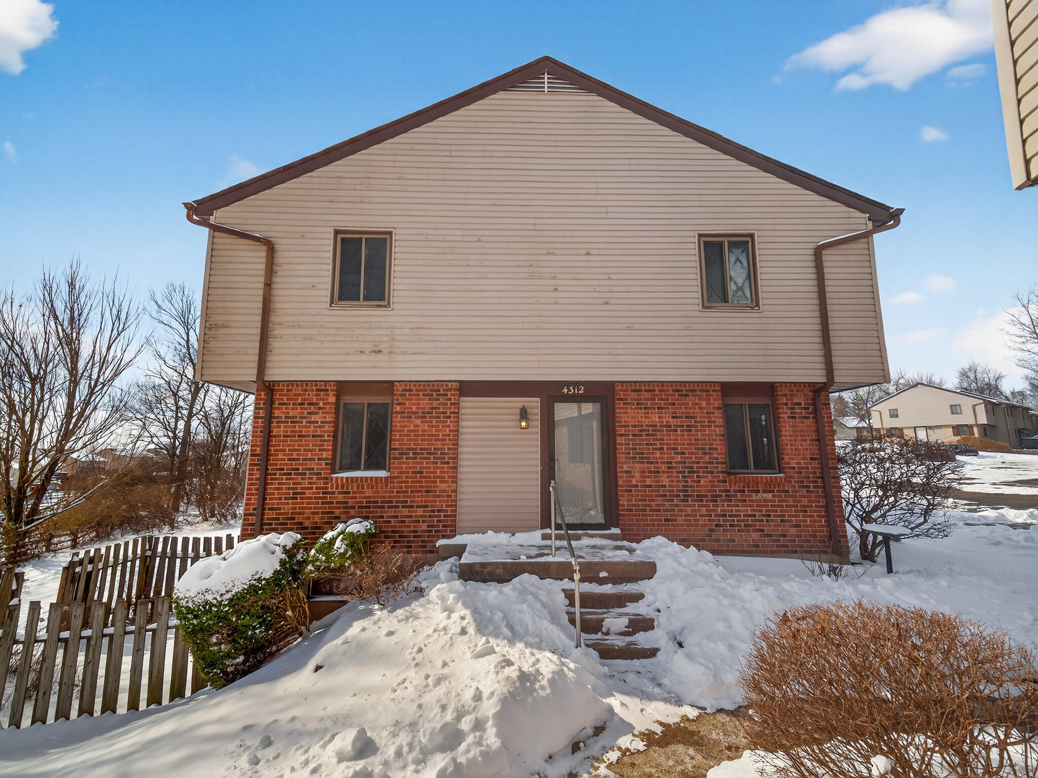 4312 Cobblewood Court