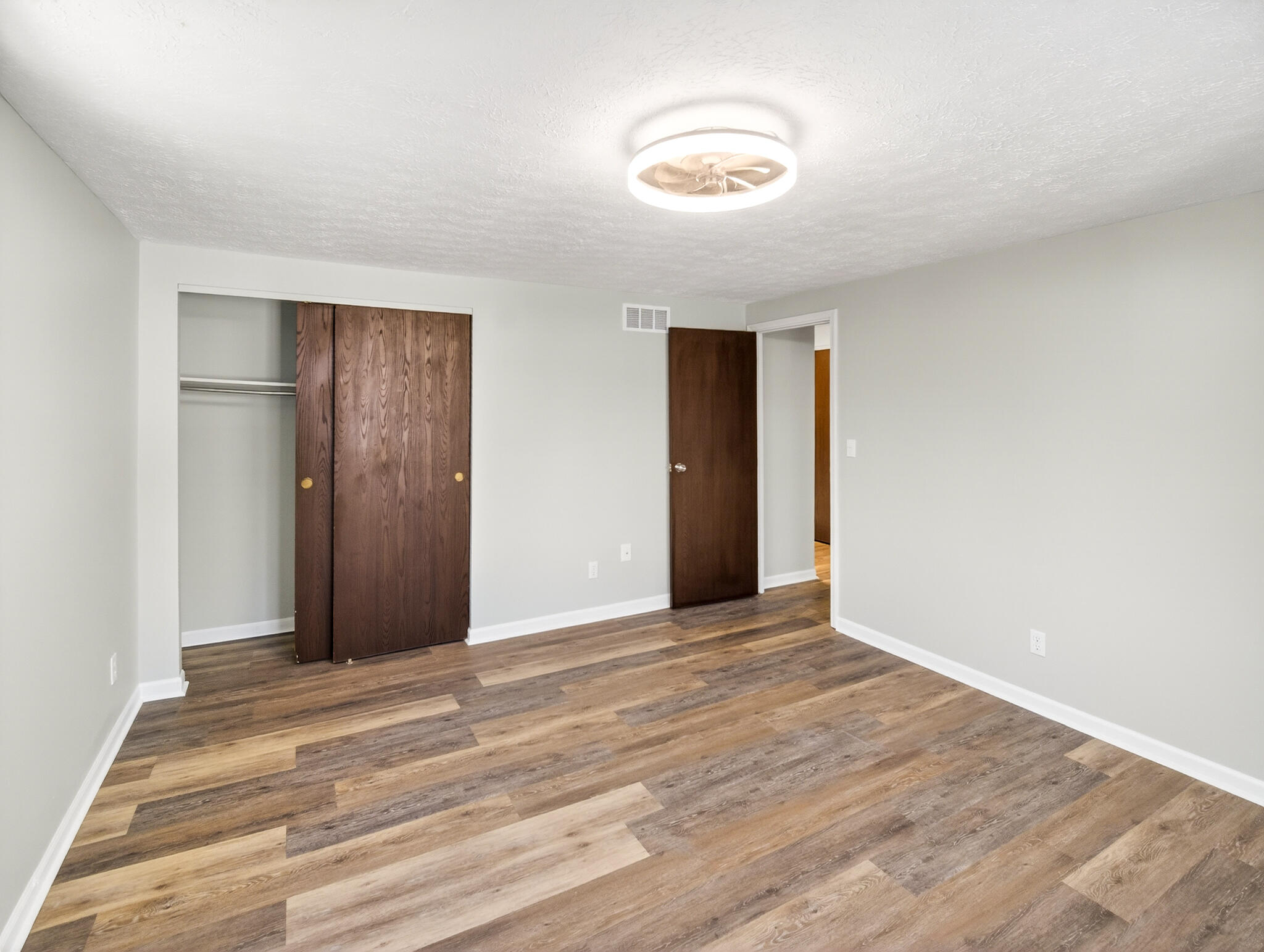 4312 Cobblewood Court