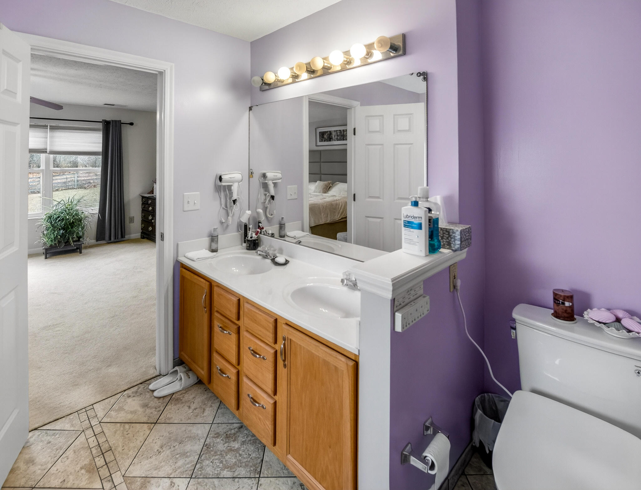 2187 Bluegrama Drive