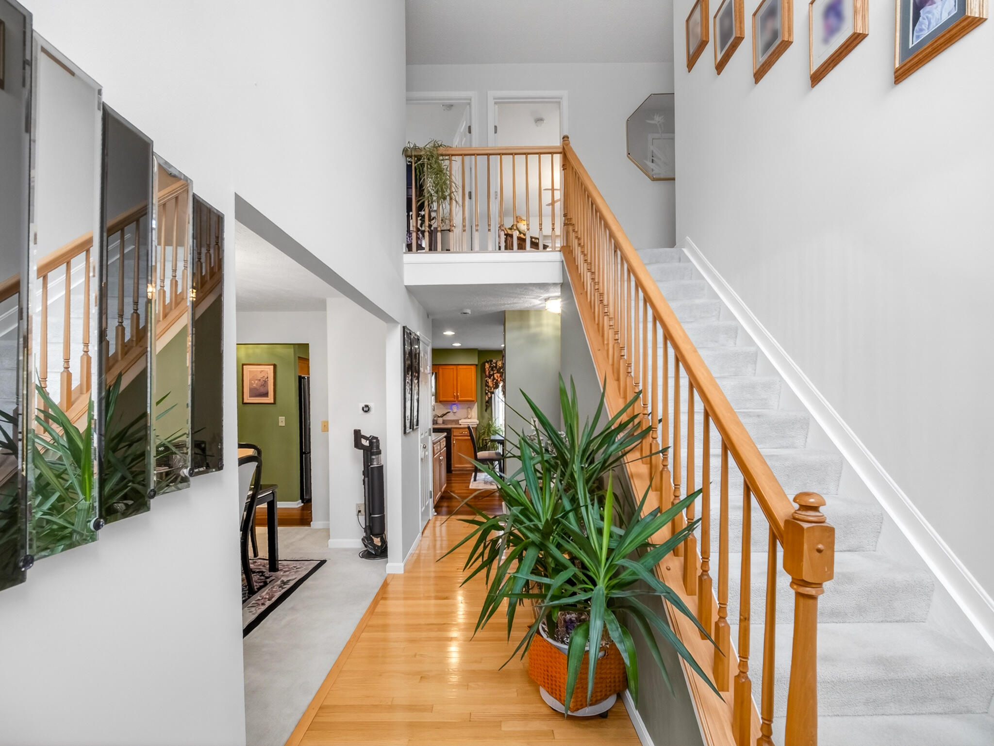 2187 Bluegrama Drive