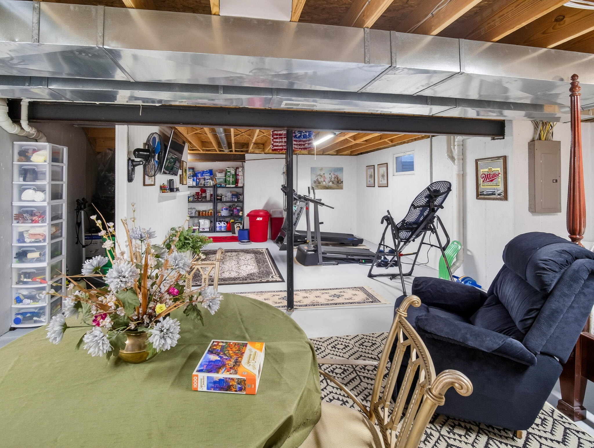 2187 Bluegrama Drive