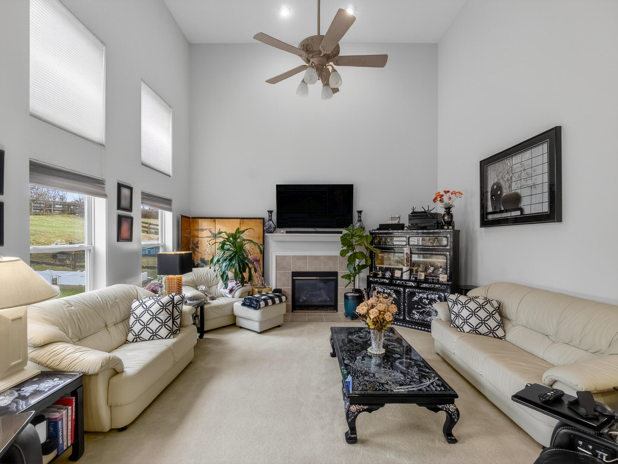 2187 Bluegrama Drive