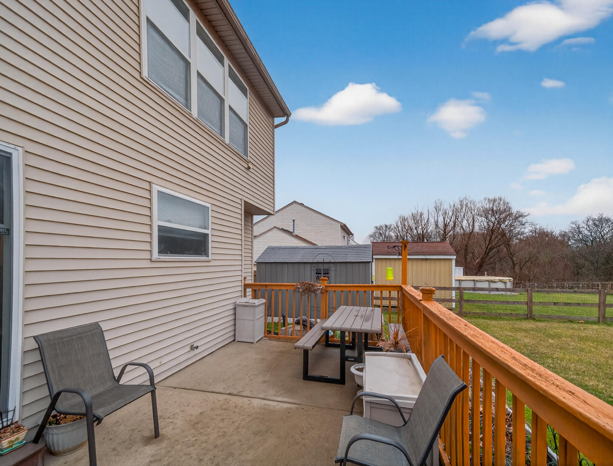 2187 Bluegrama Drive