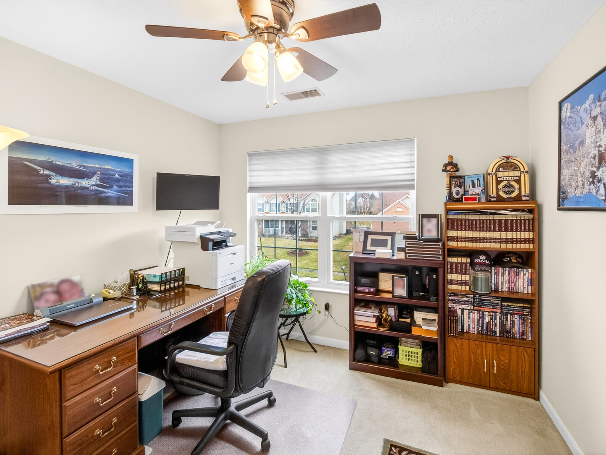 2187 Bluegrama Drive