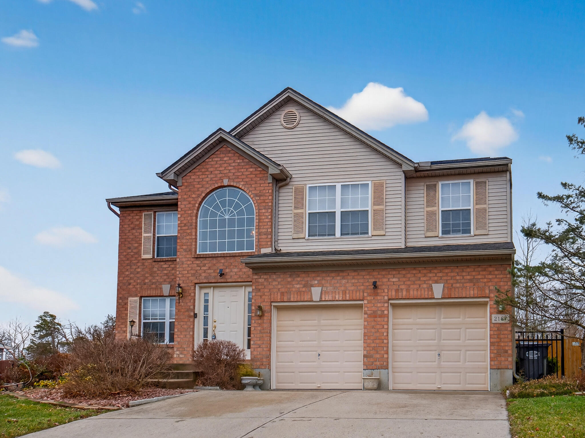 2187 Bluegrama Drive