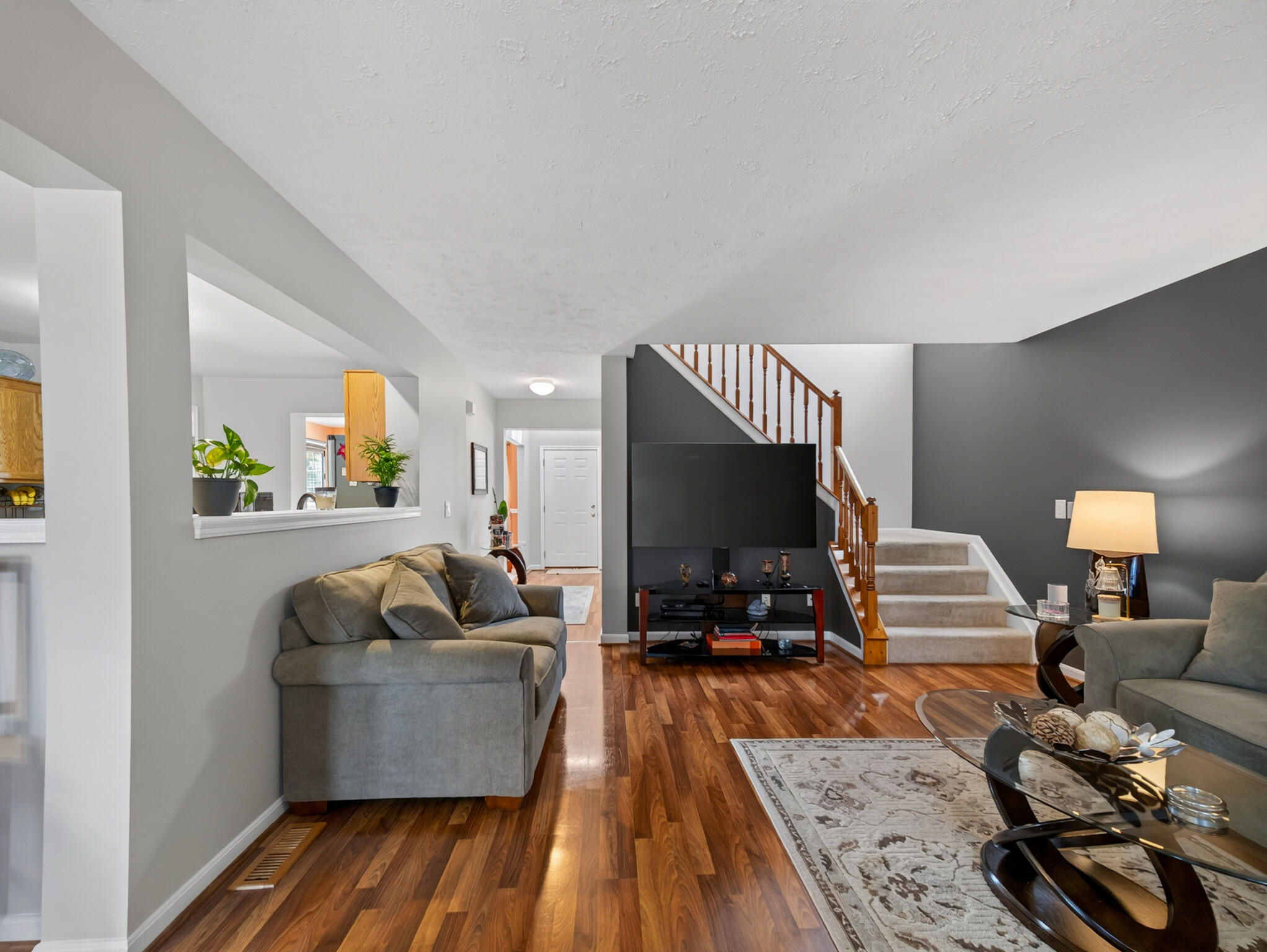 6243 Castle Oak Drive