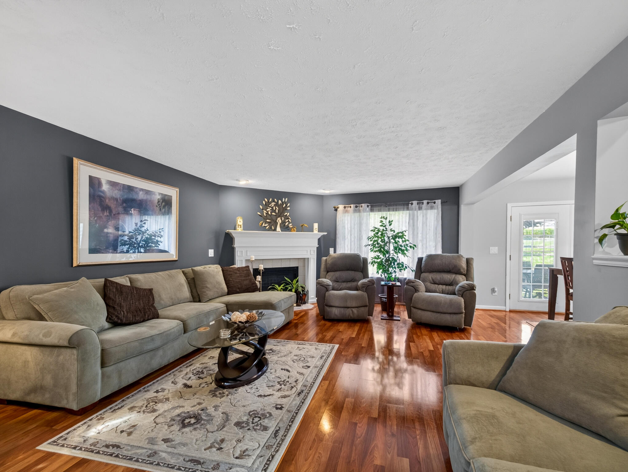 6243 Castle Oak Drive