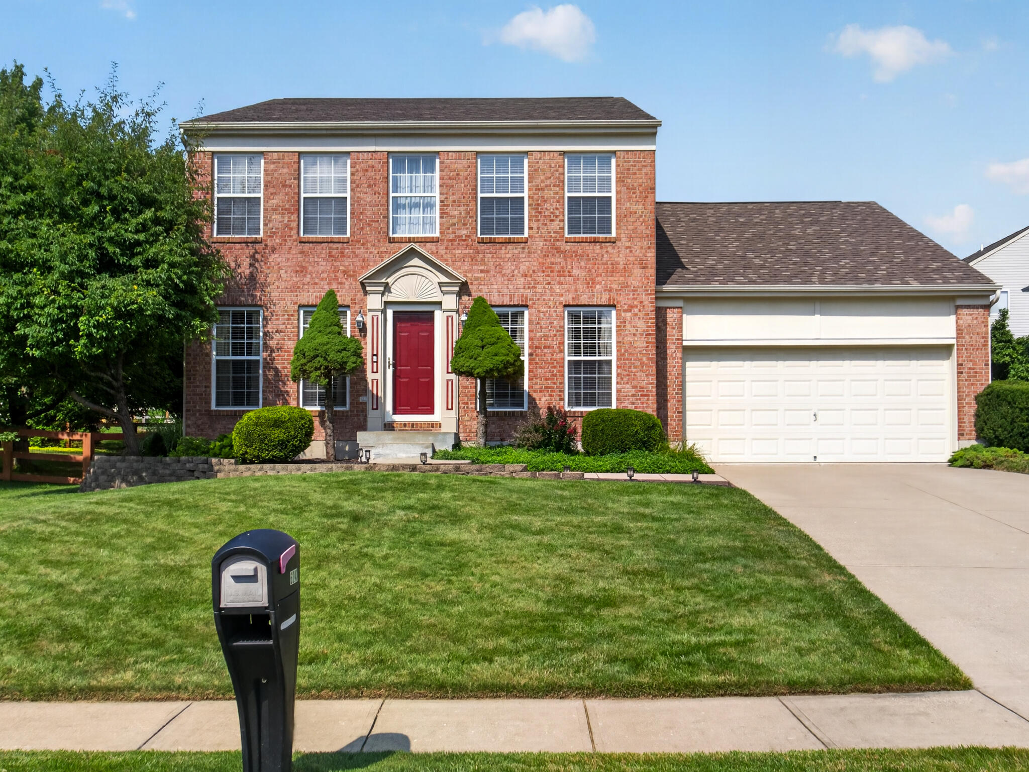 6243 Castle Oak Drive