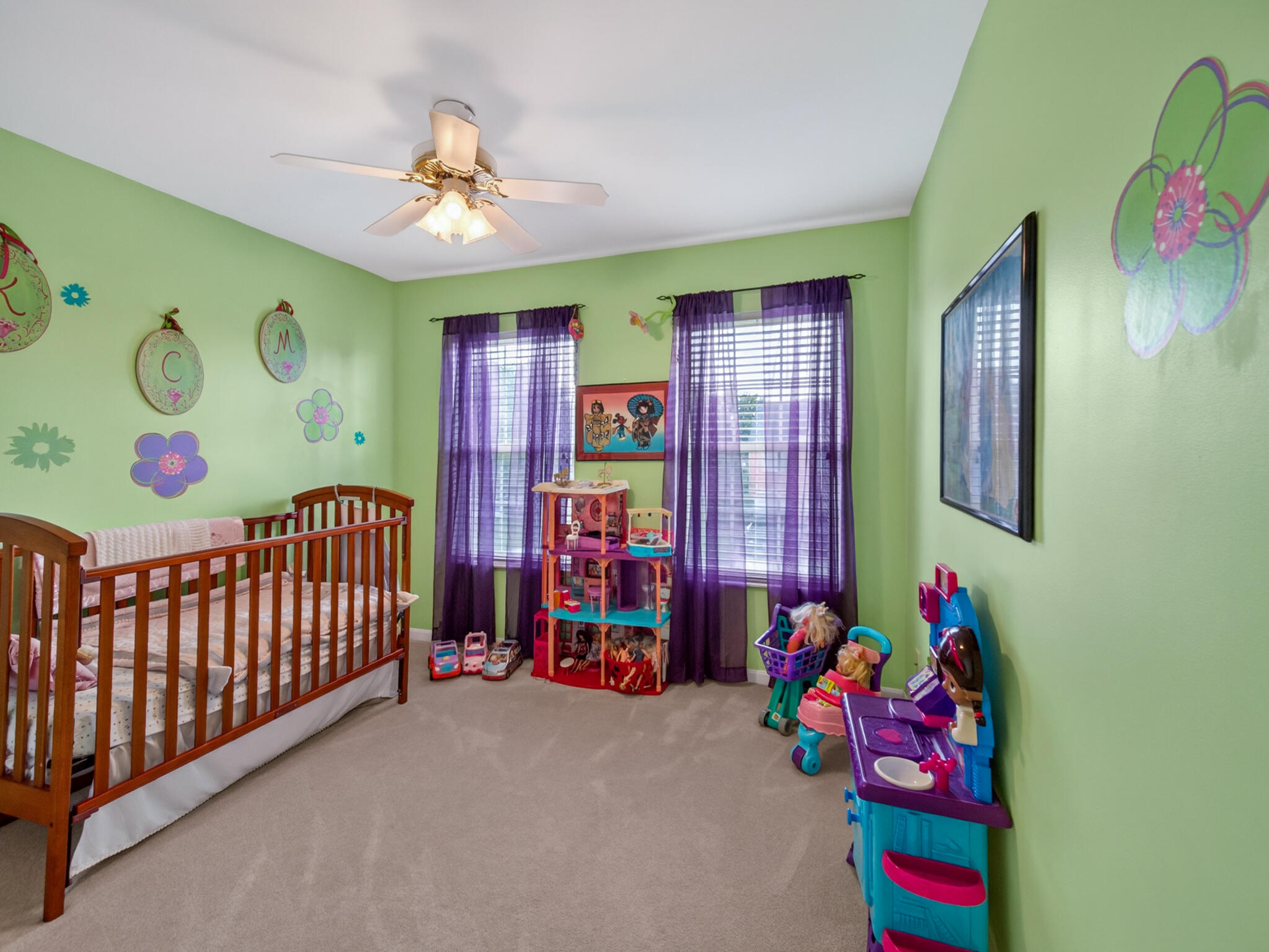 6243 Castle Oak Drive