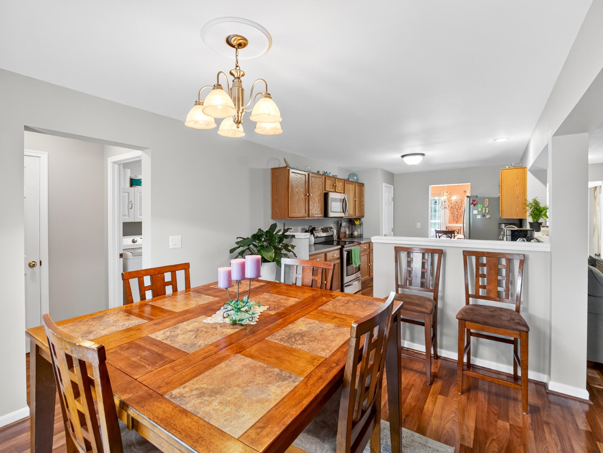 6243 Castle Oak Drive