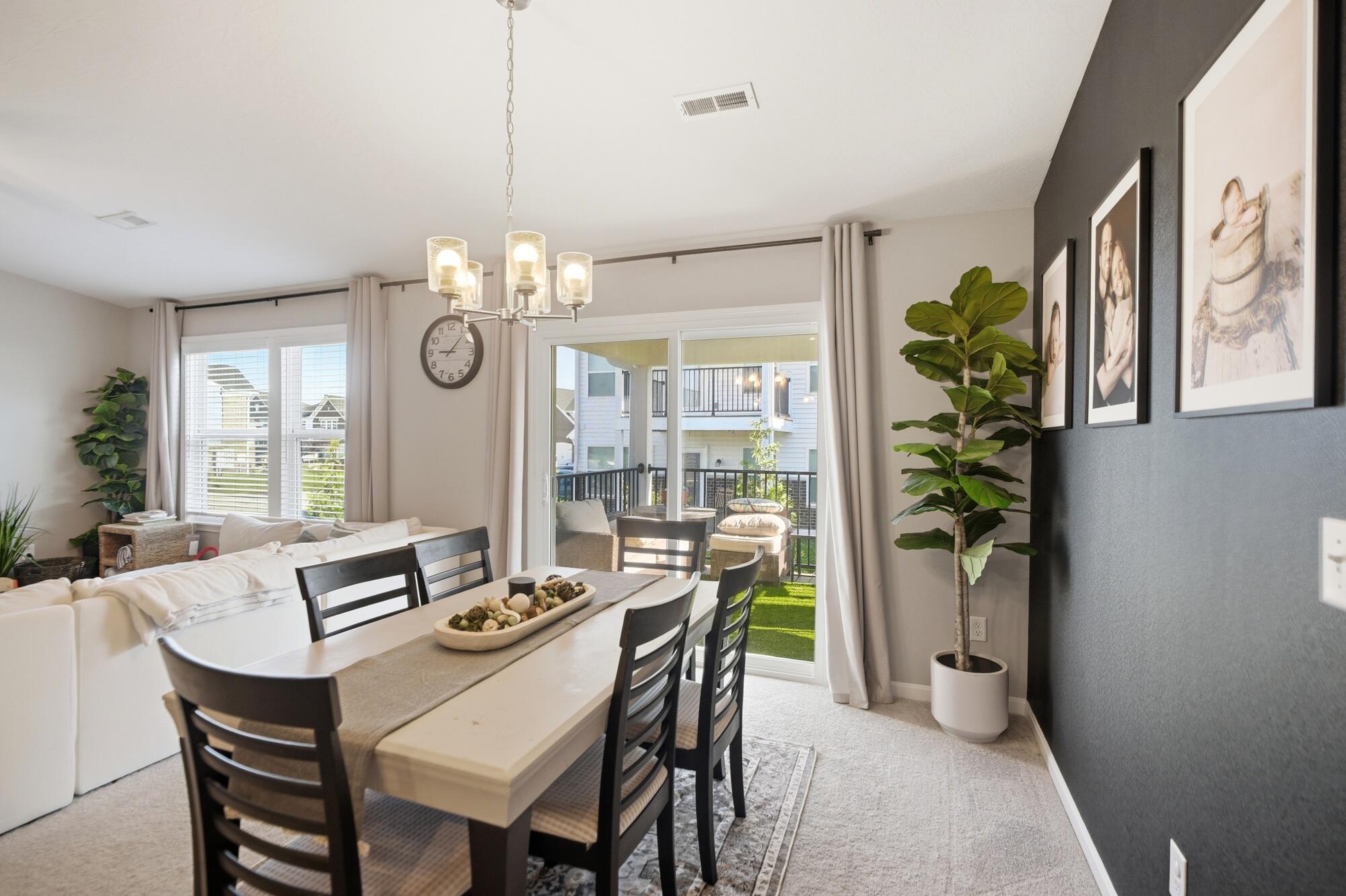 710 Crescent Landing