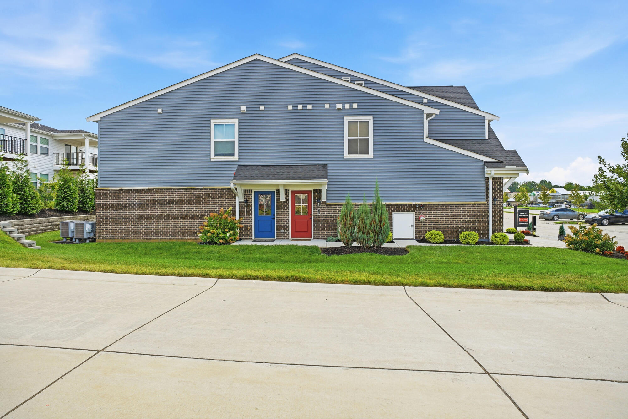 710 Crescent Landing