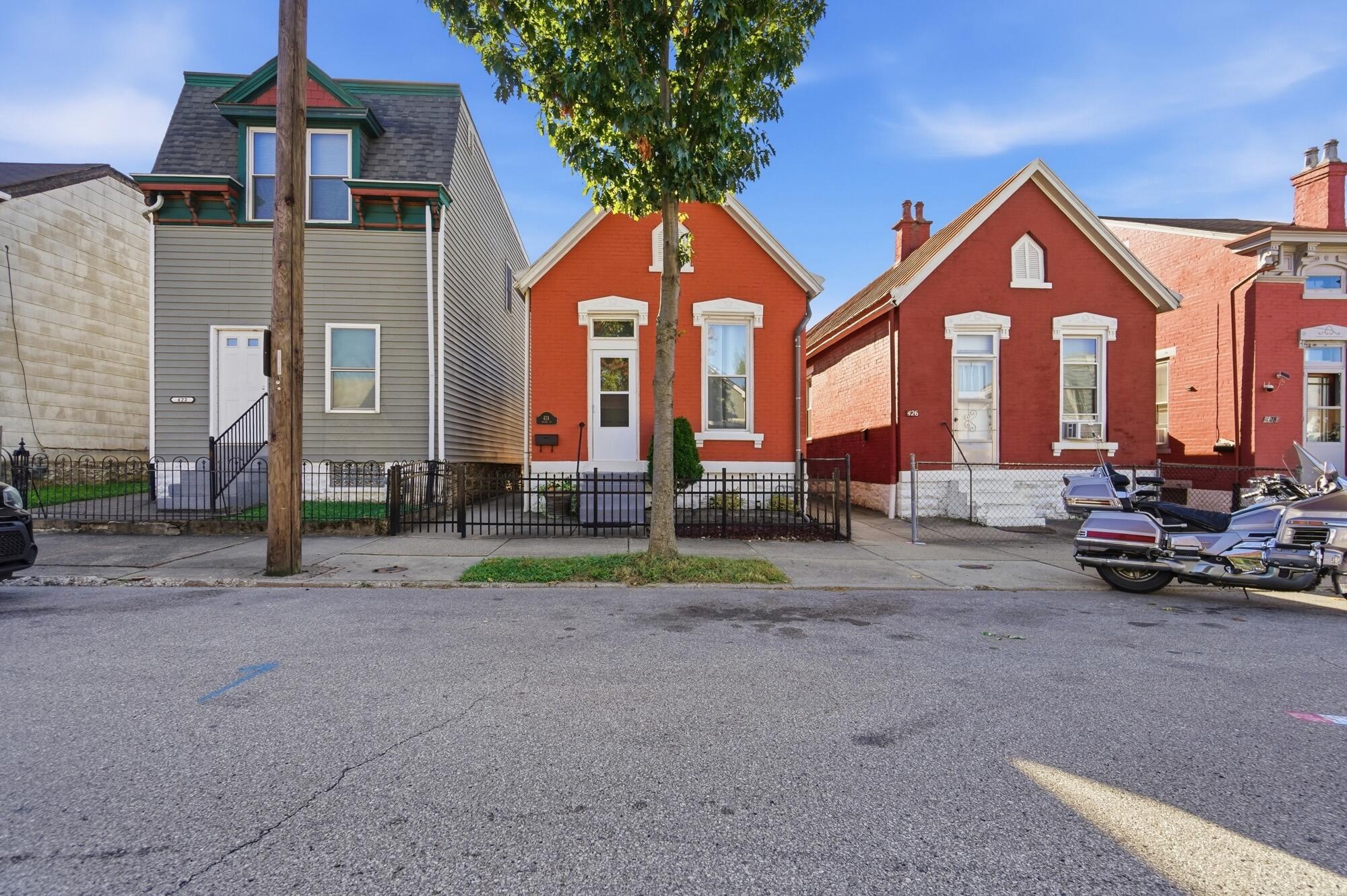 424 Hodge Street