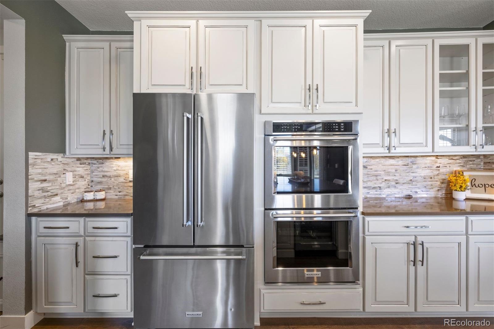 6586 Club Villa Road