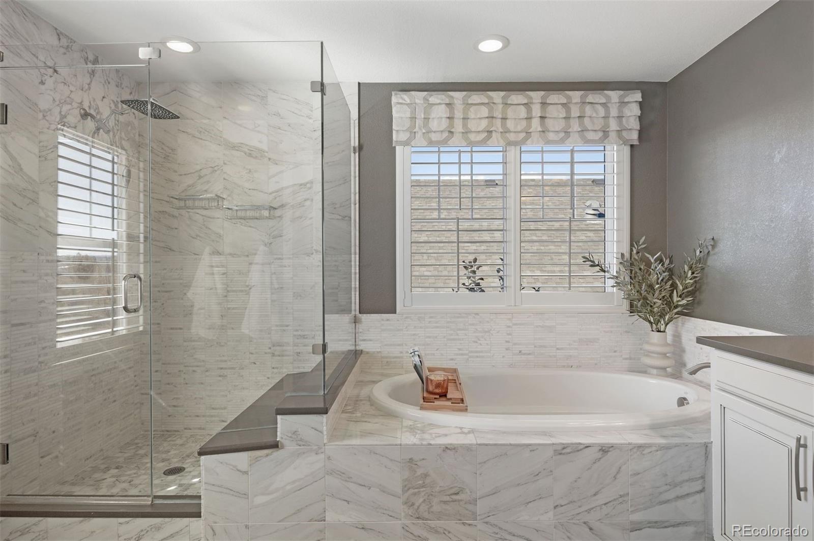 6586 Club Villa Road