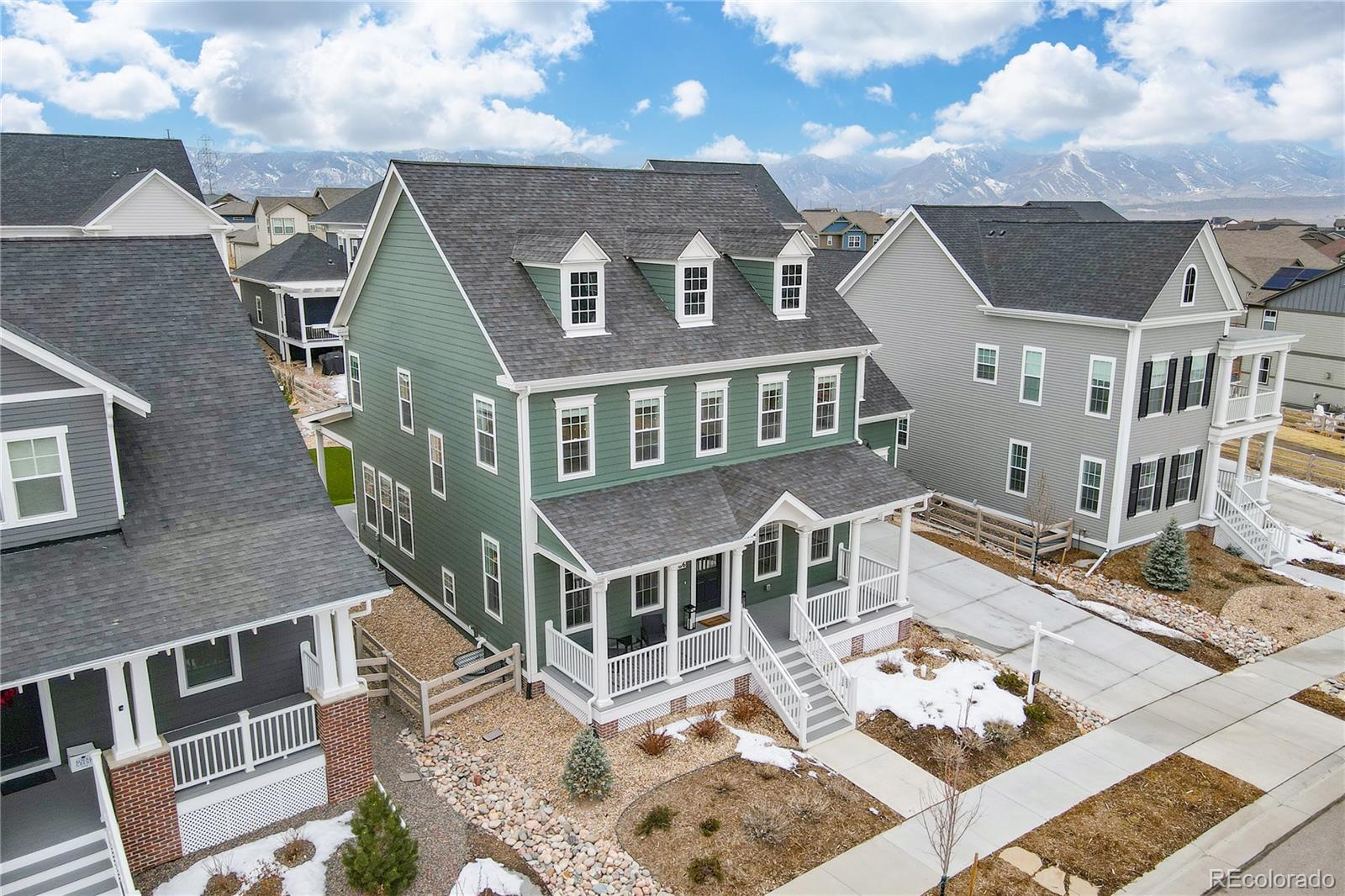 8266 Superior Circle