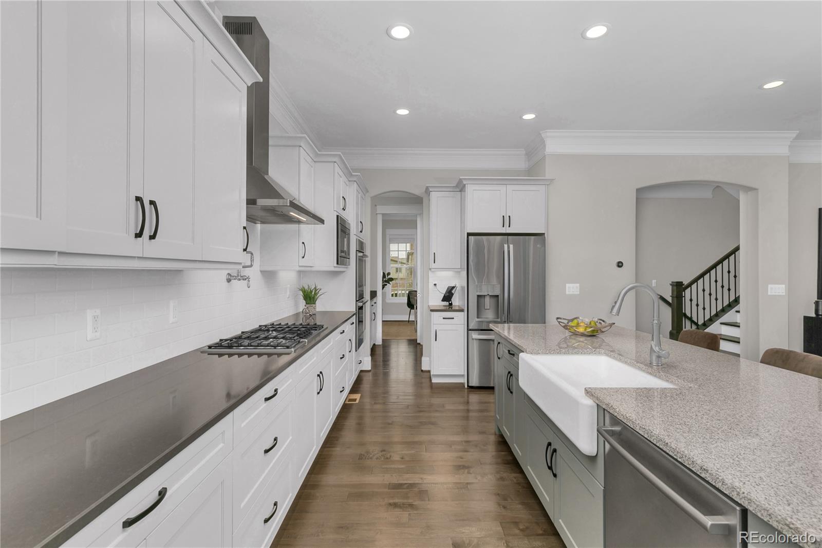 8266 Superior Circle