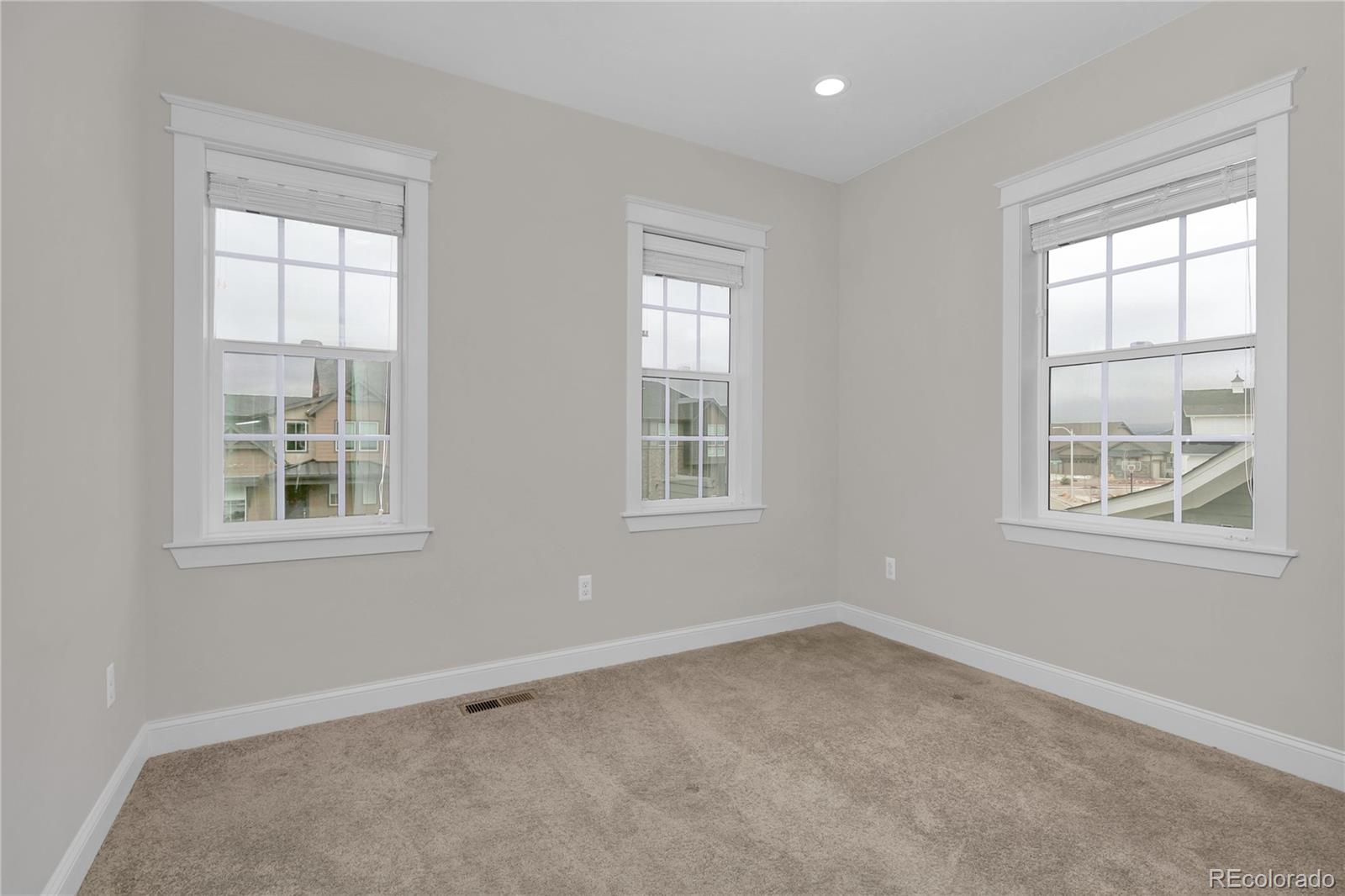 8266 Superior Circle