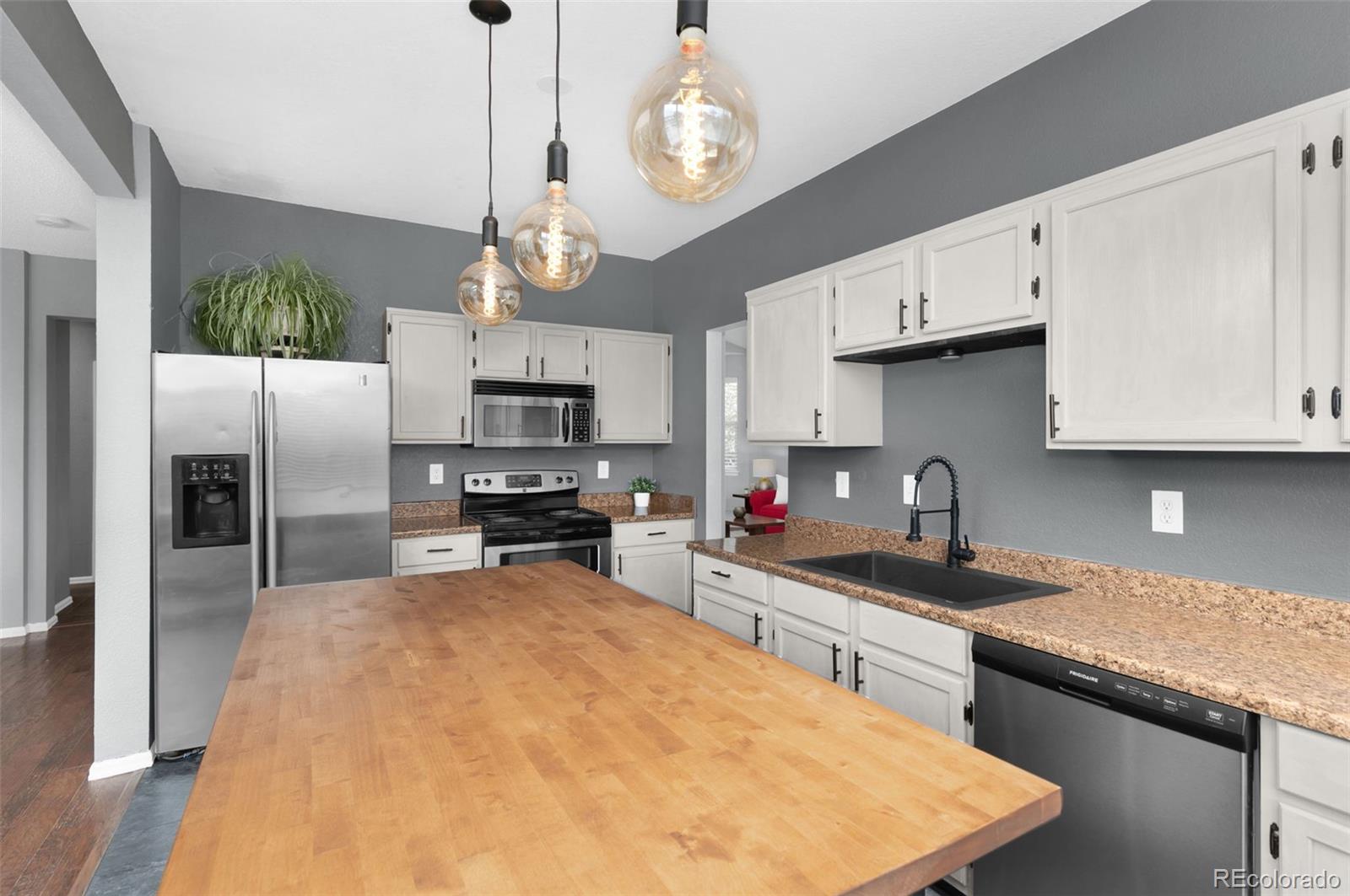 13168 Wyandot Street