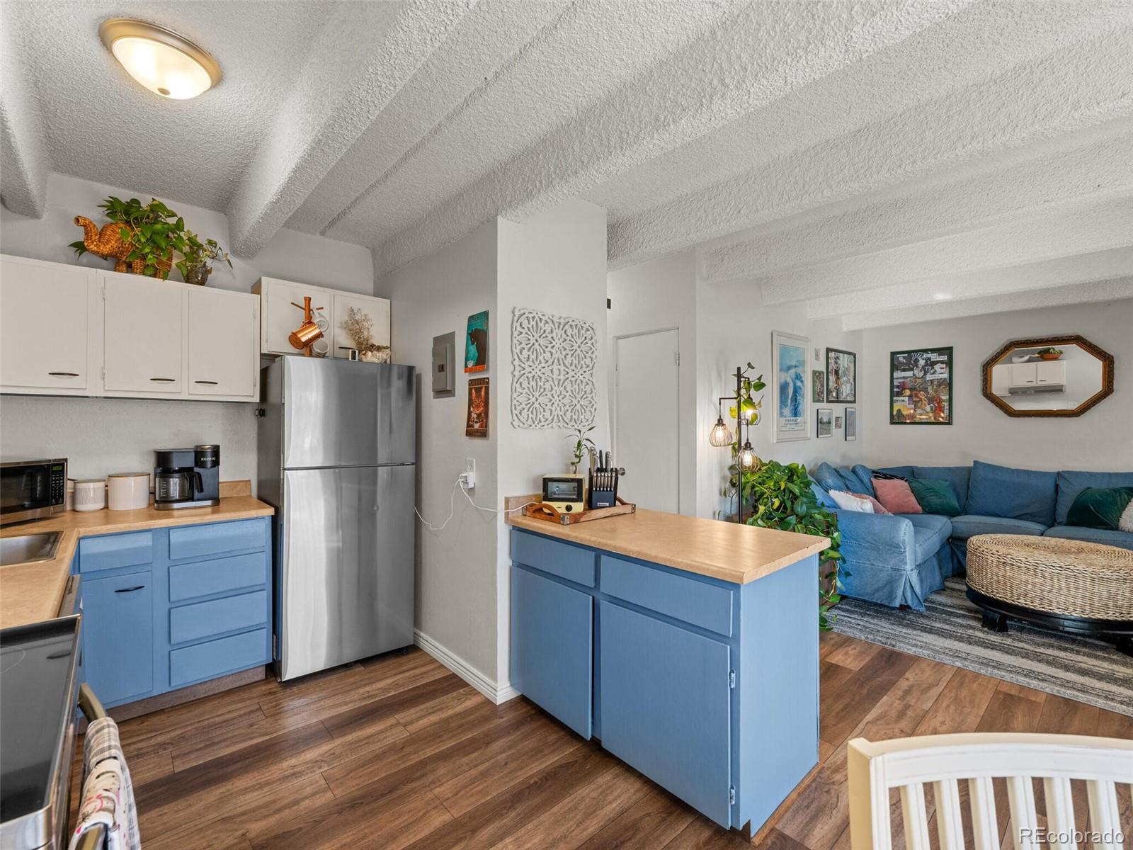 2401 S Gaylord Street Unit: 306