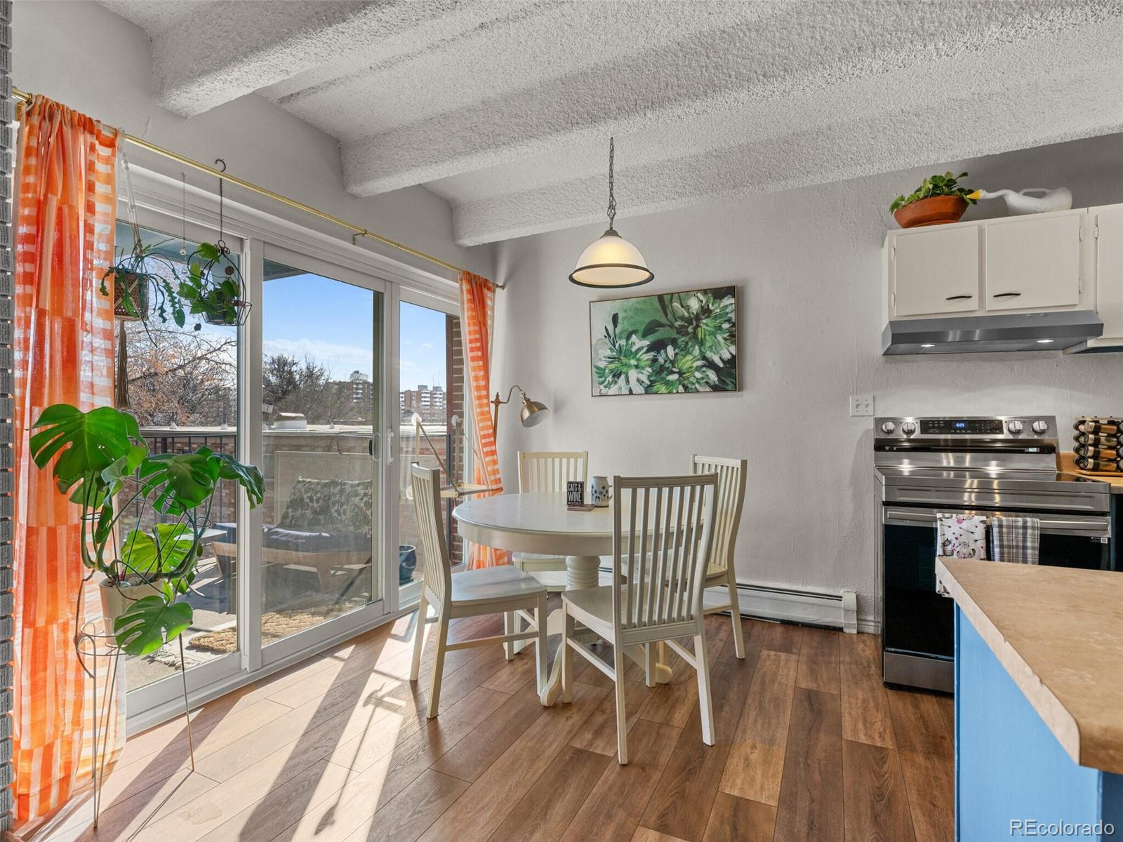 2401 S Gaylord Street Unit: 306