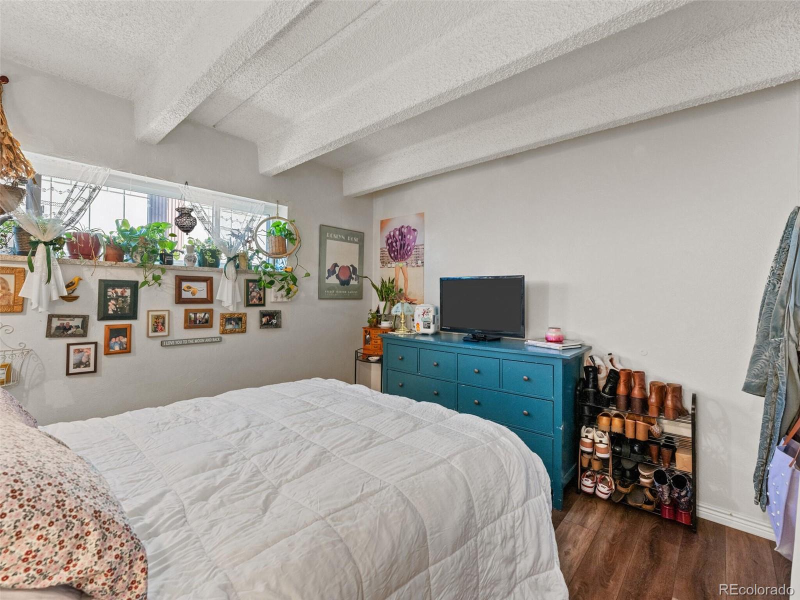 2401 S Gaylord Street Unit: 306