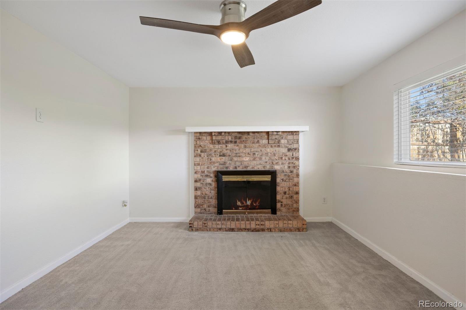 1006 S Waco Way