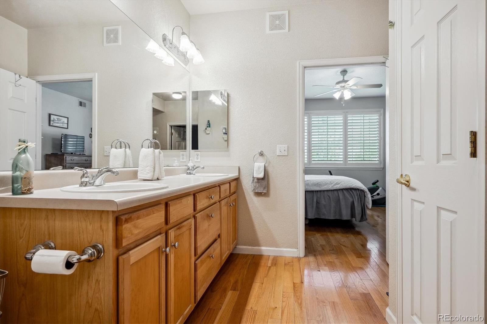 7190 S Wenatchee` Way Unit: B