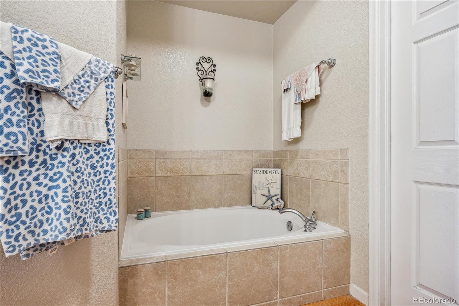7190 S Wenatchee` Way Unit: B
