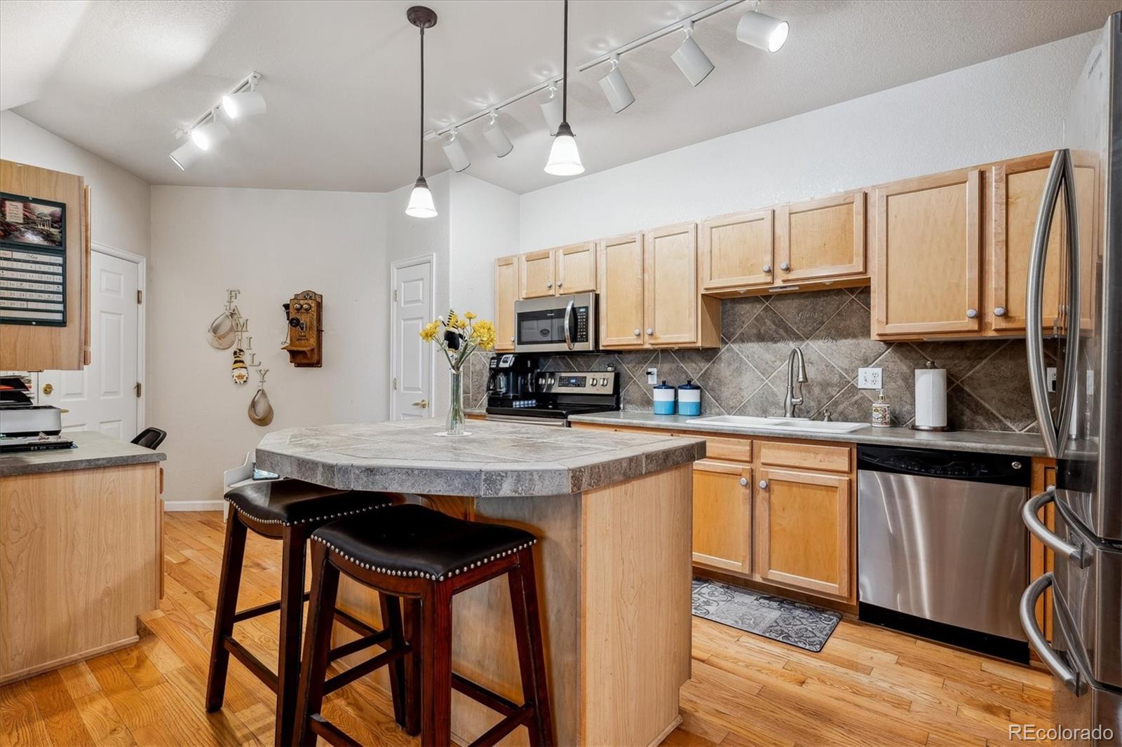 7190 S Wenatchee` Way Unit: B