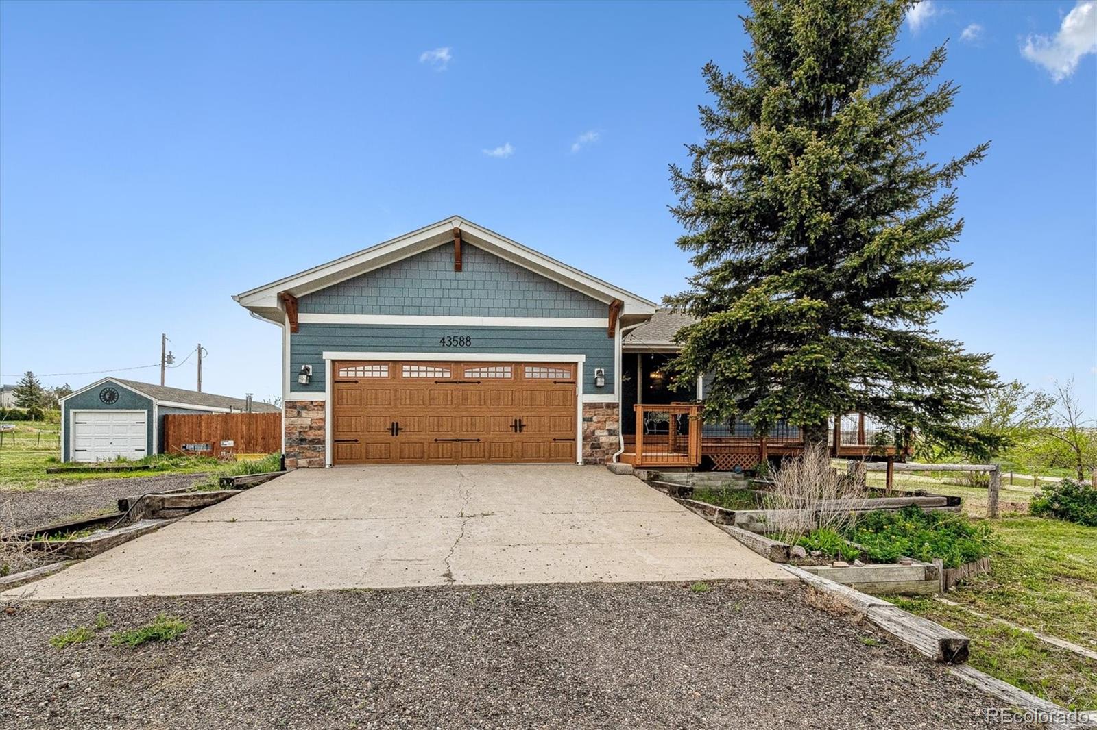 43588 Evening Star Court