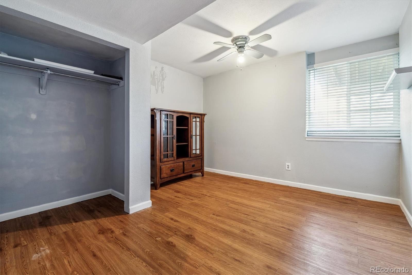 43588 Evening Star Court