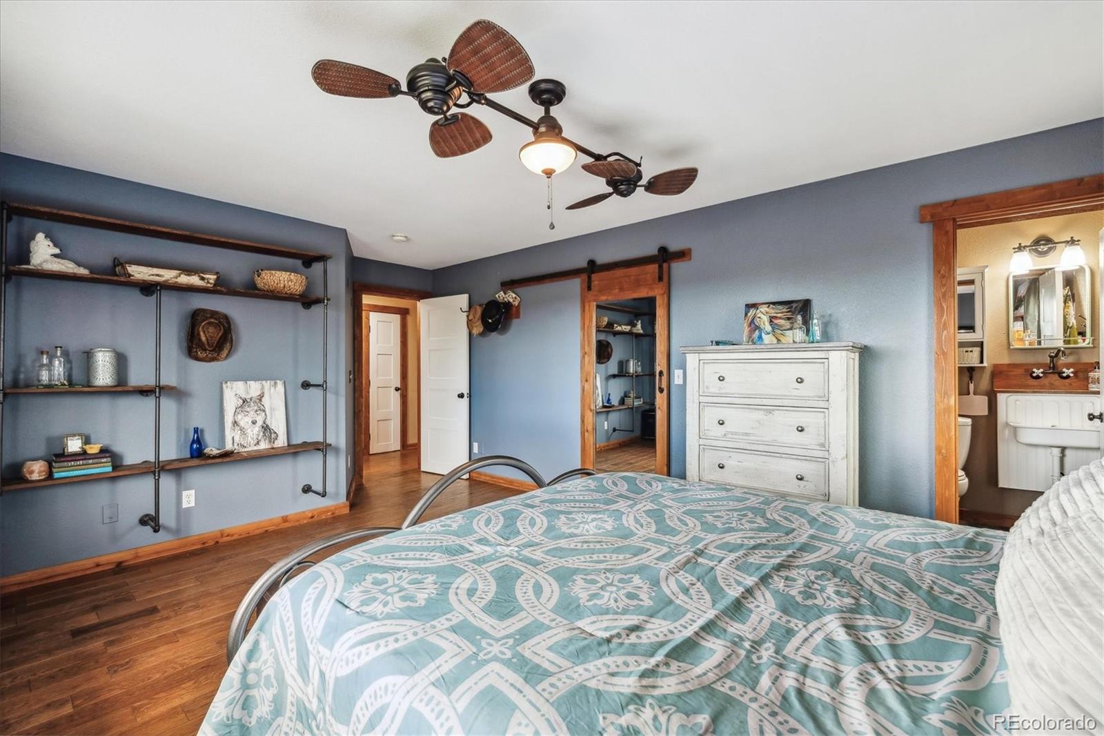 43588 Evening Star Court