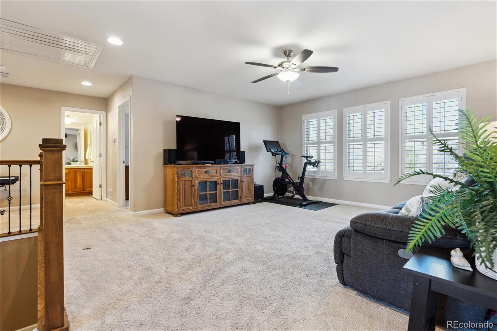 24612 E Ontario Drive