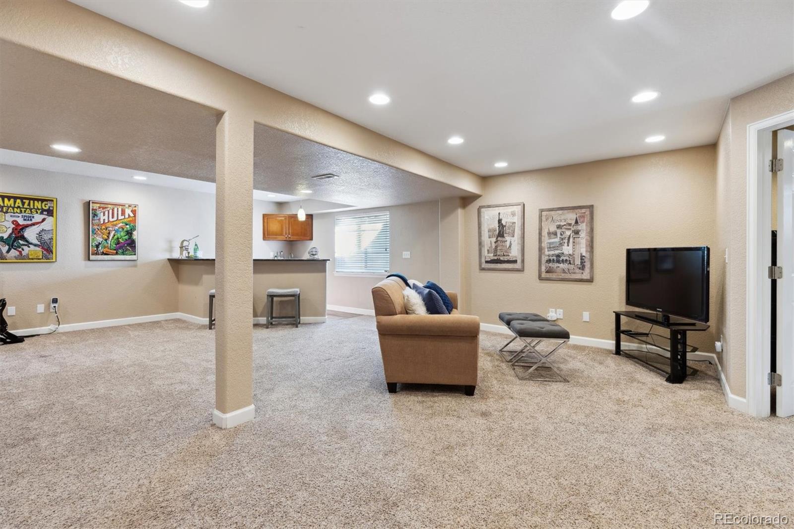 24612 E Ontario Drive