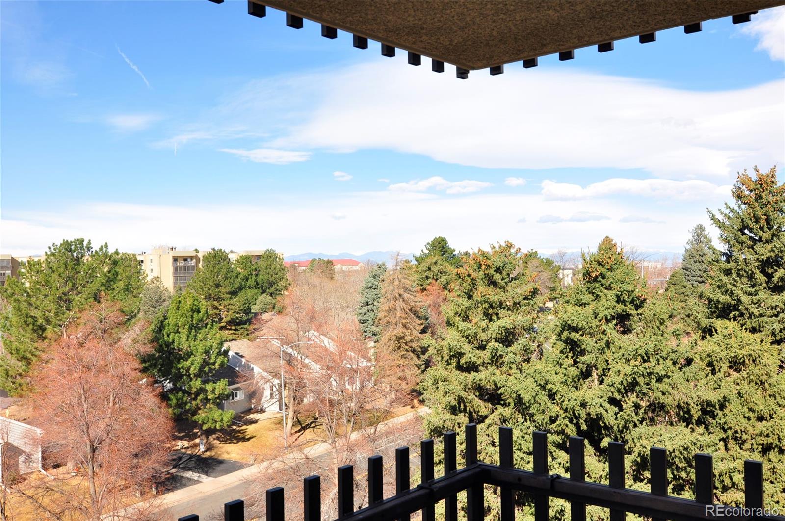 14300 E Marina Drive Unit: 501