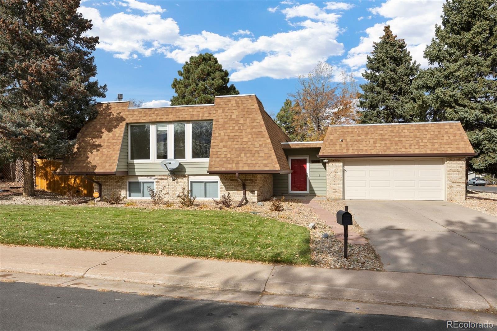 2594 S Lima Way