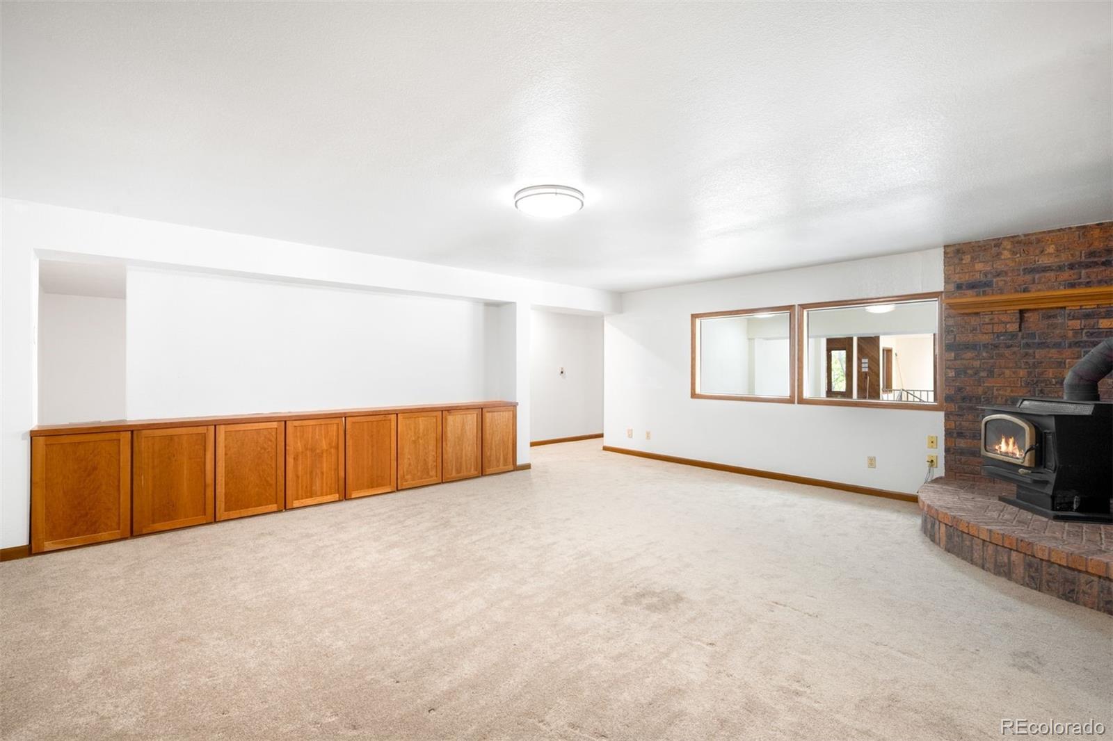 3081 W 151st Court