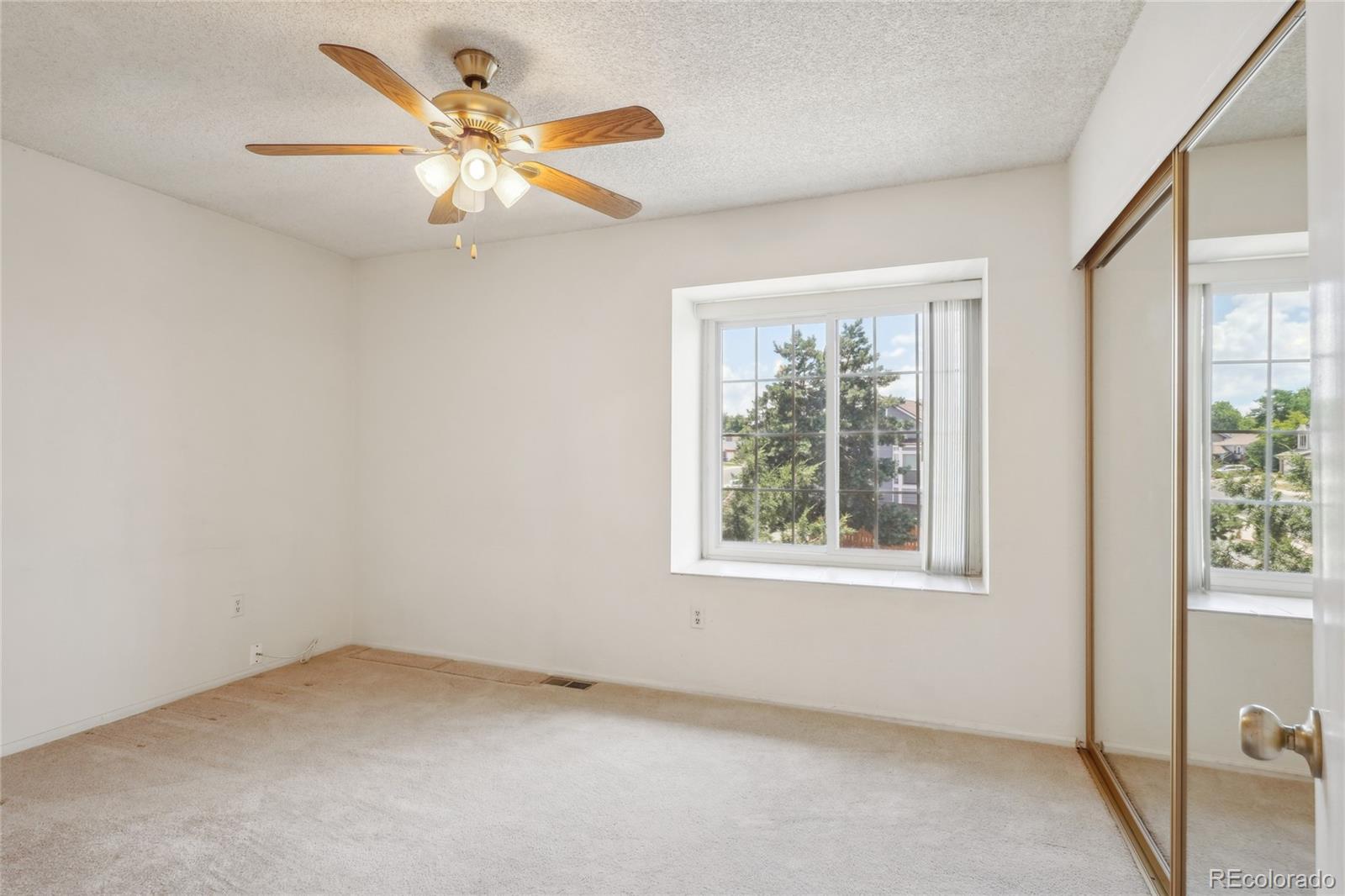 4117 S Mobile Circle
