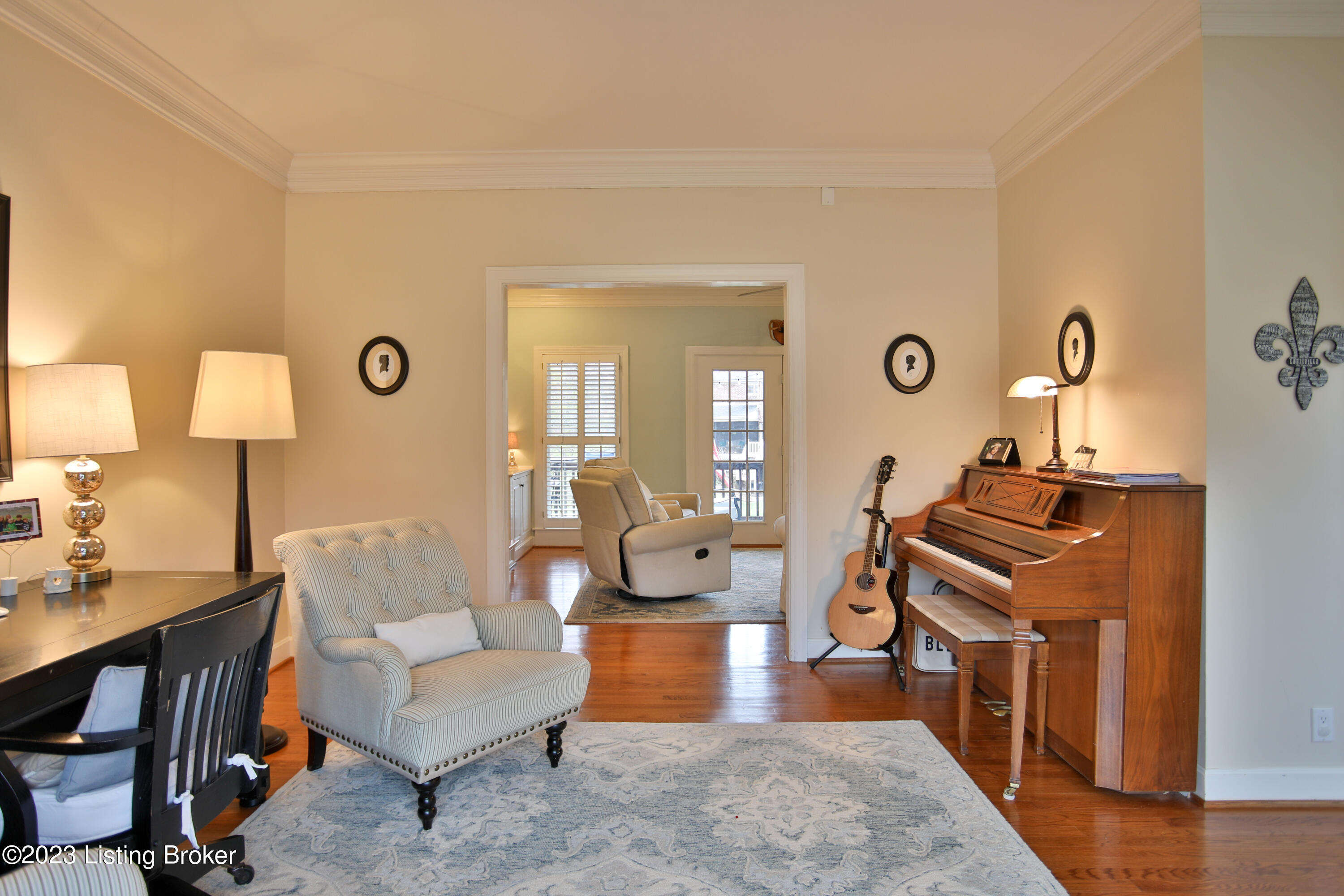 1203 Winding Creek Pl