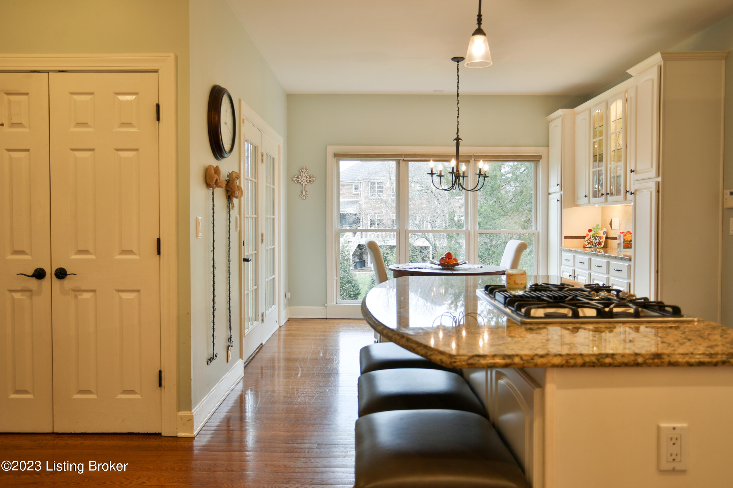 1203 Winding Creek Pl