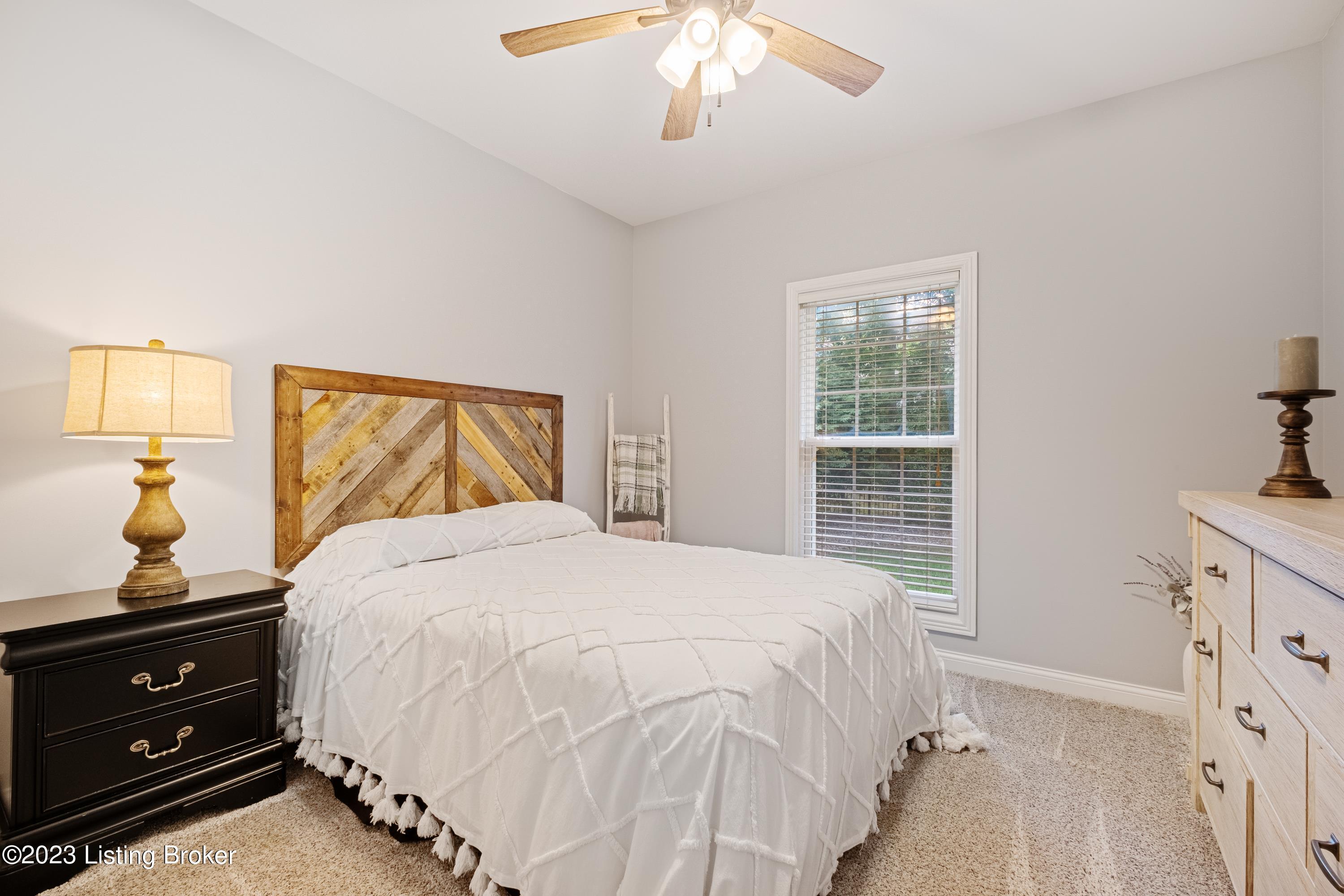 3114 S Winchester Acres Rd