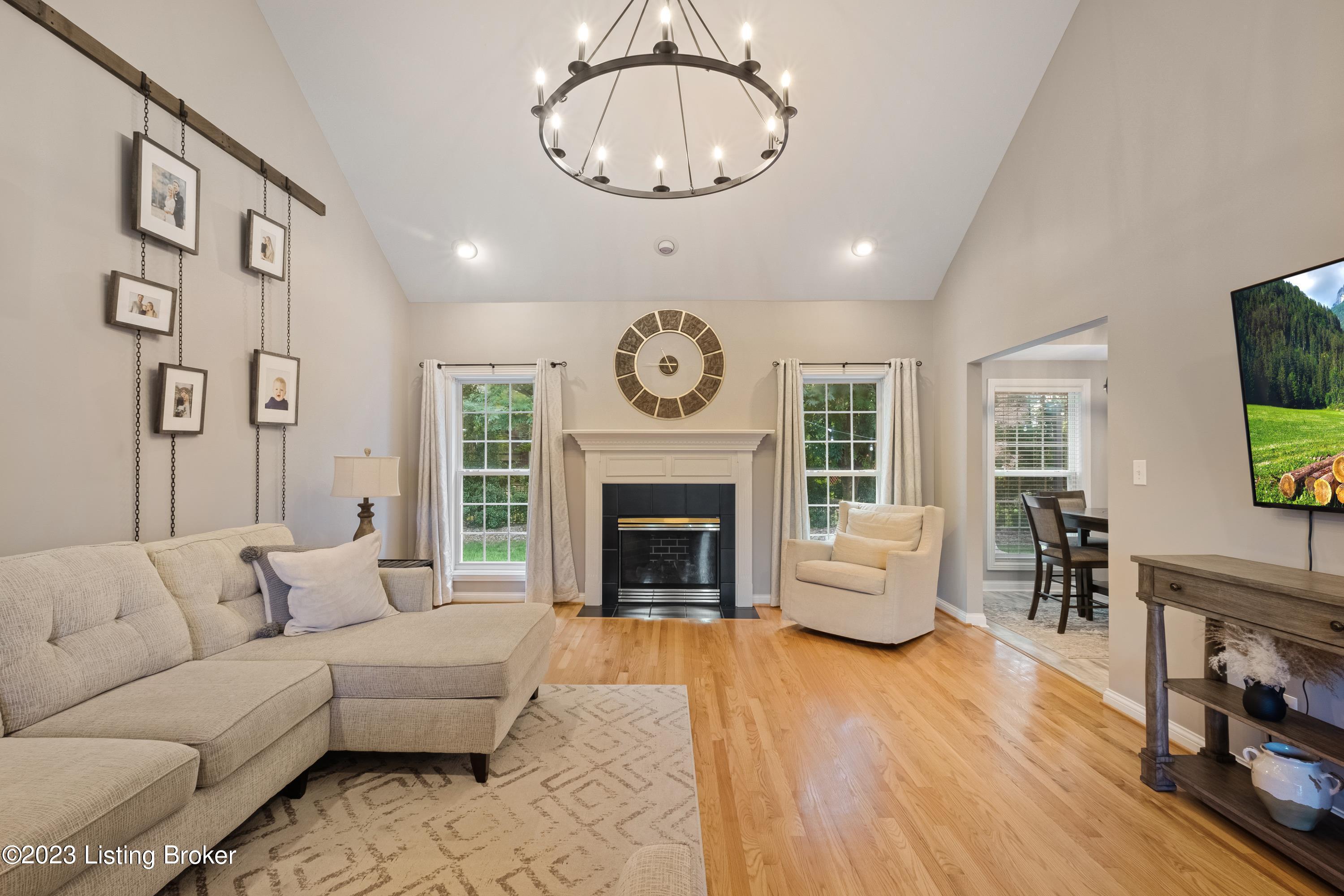 3114 S Winchester Acres Rd