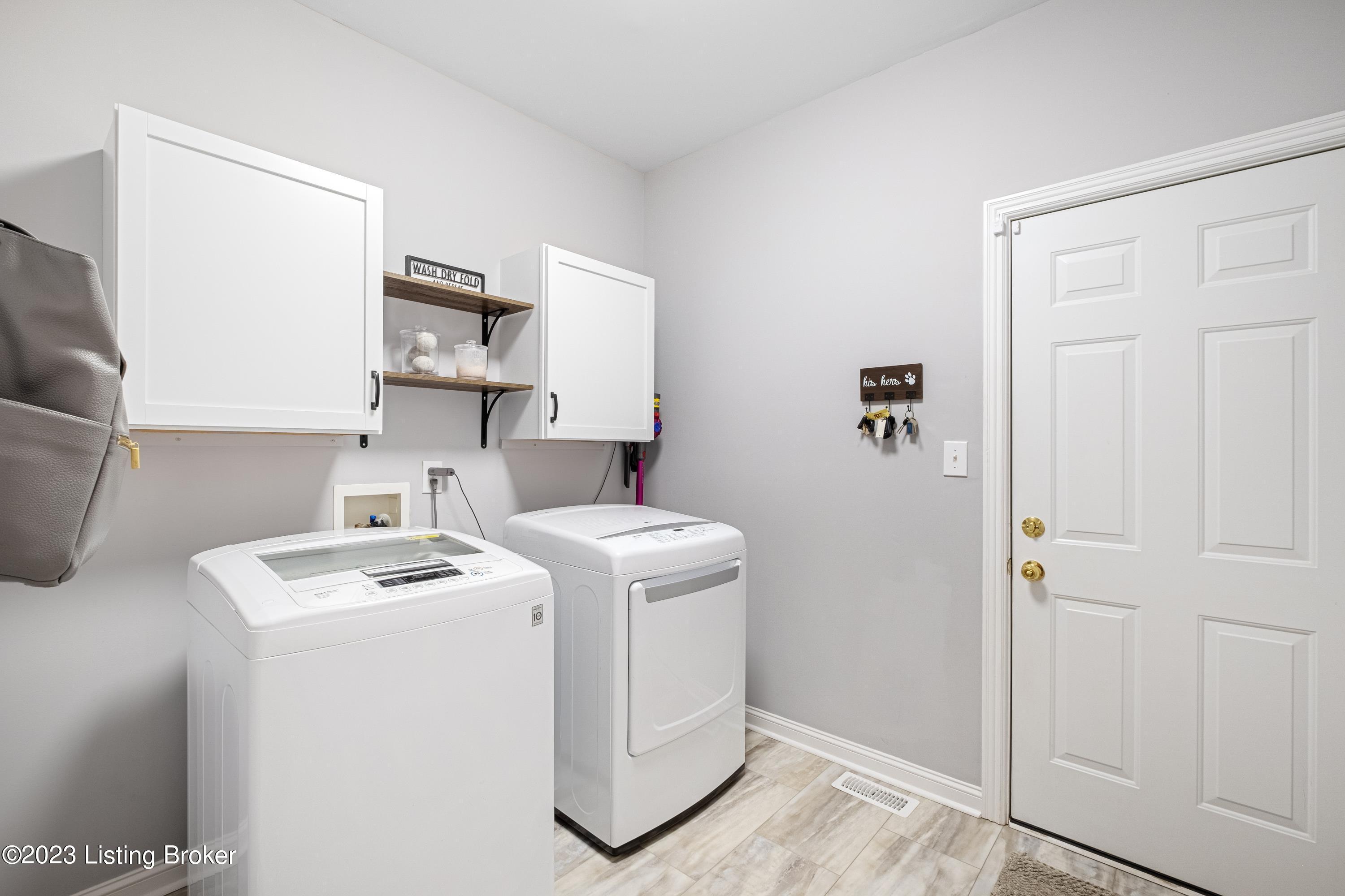 3114 S Winchester Acres Rd