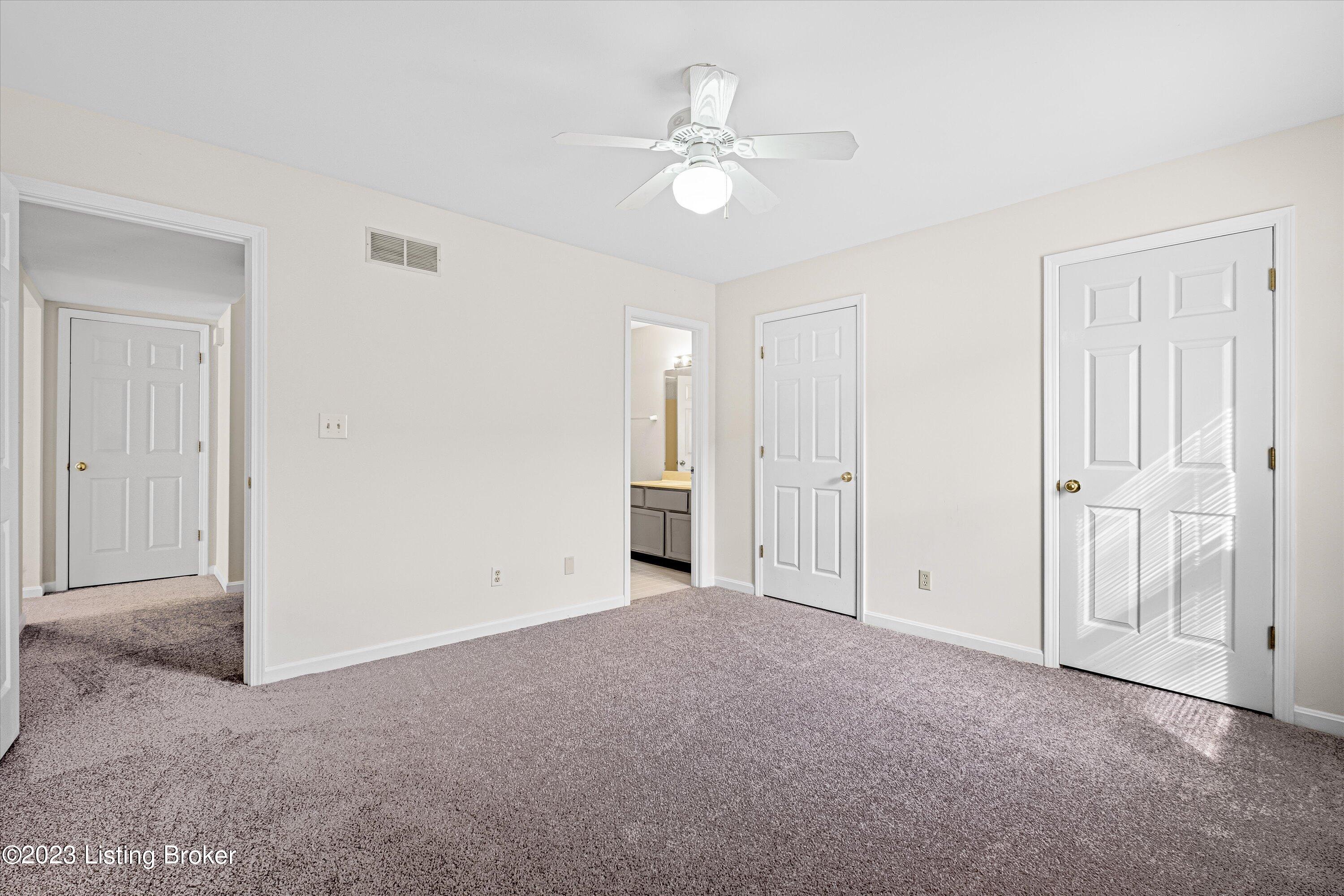 10406 Bay Pointe Cir