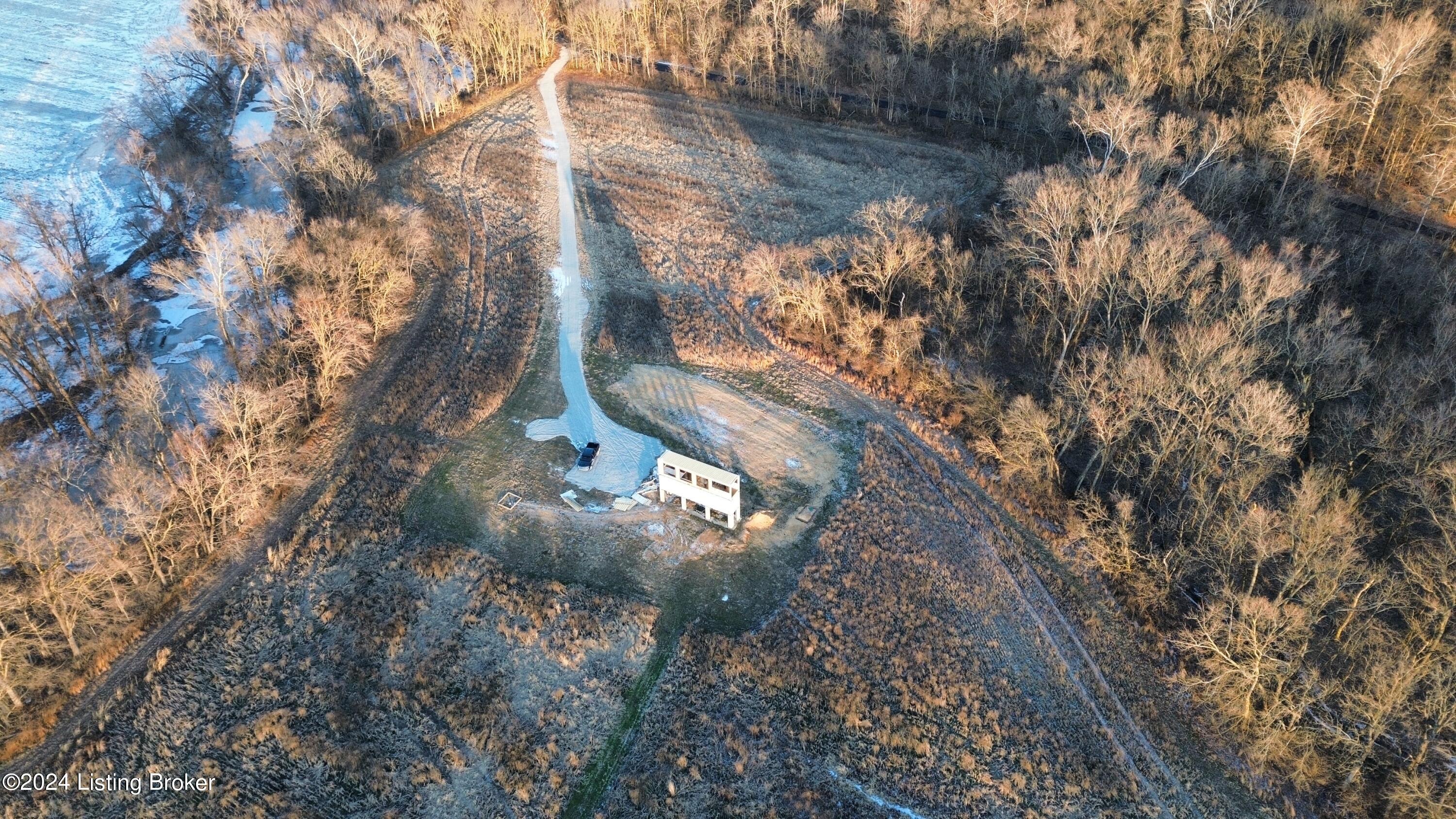 3033 Wises Landing Rd