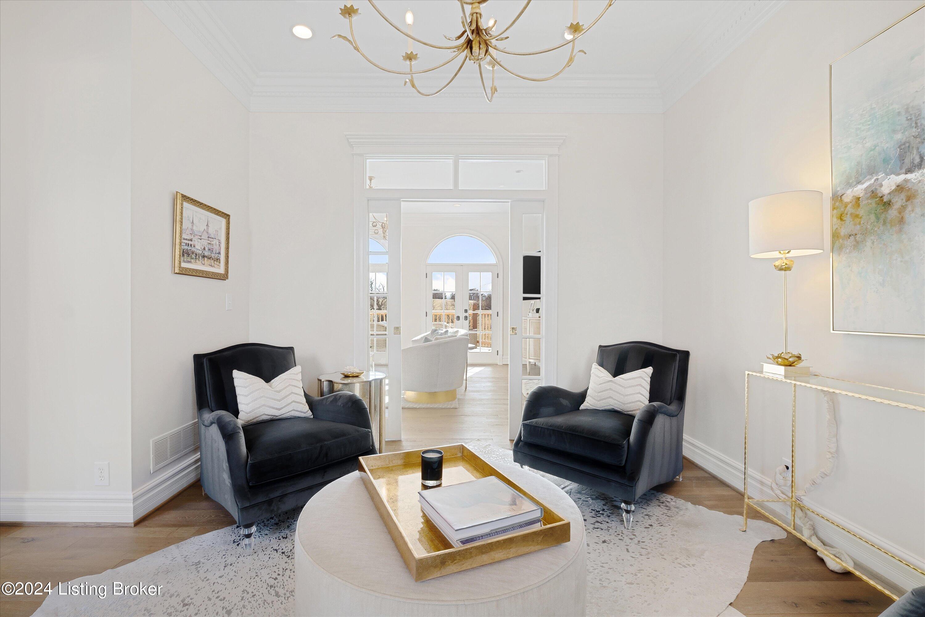 1027 Majestic Oaks Way
