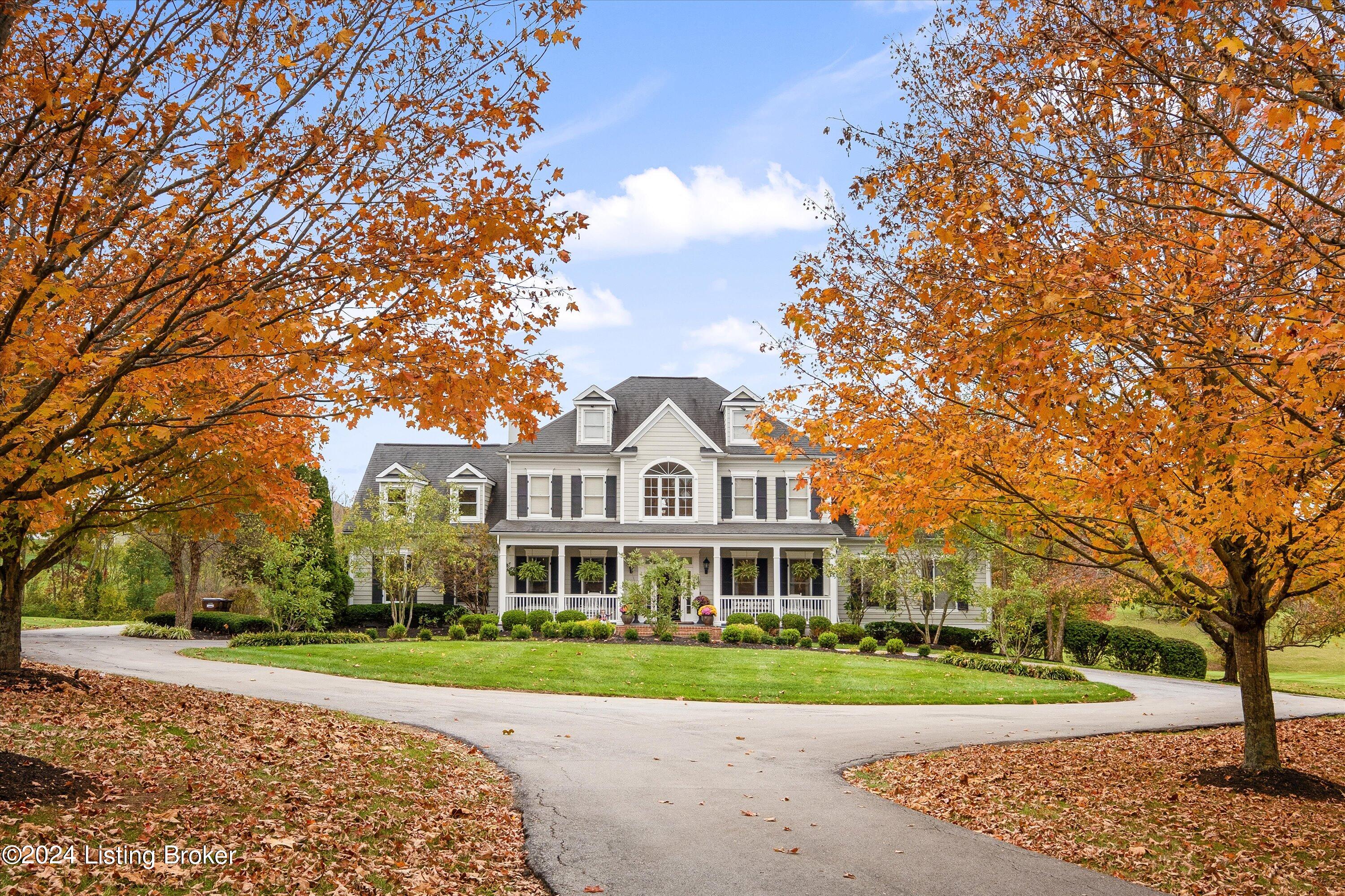 1027 Majestic Oaks Way